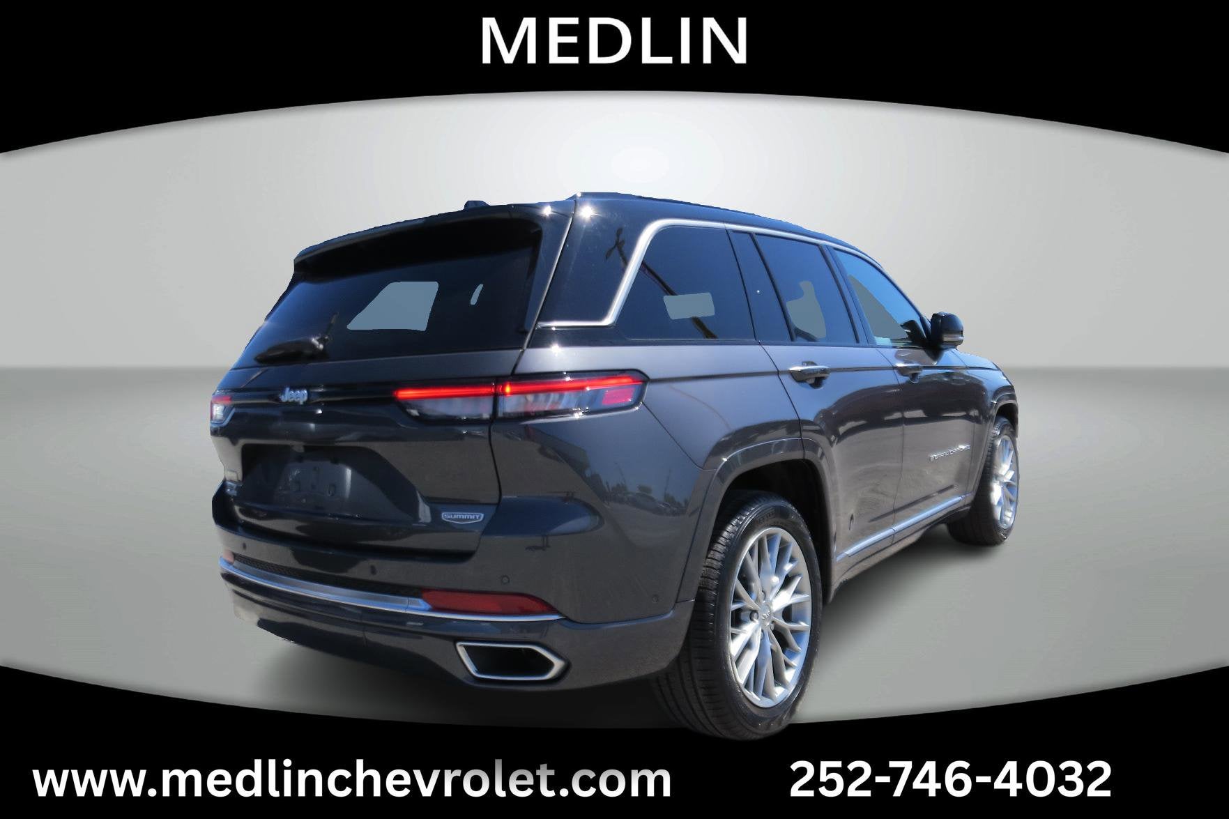 2025 Jeep Grand Cherokee Summit