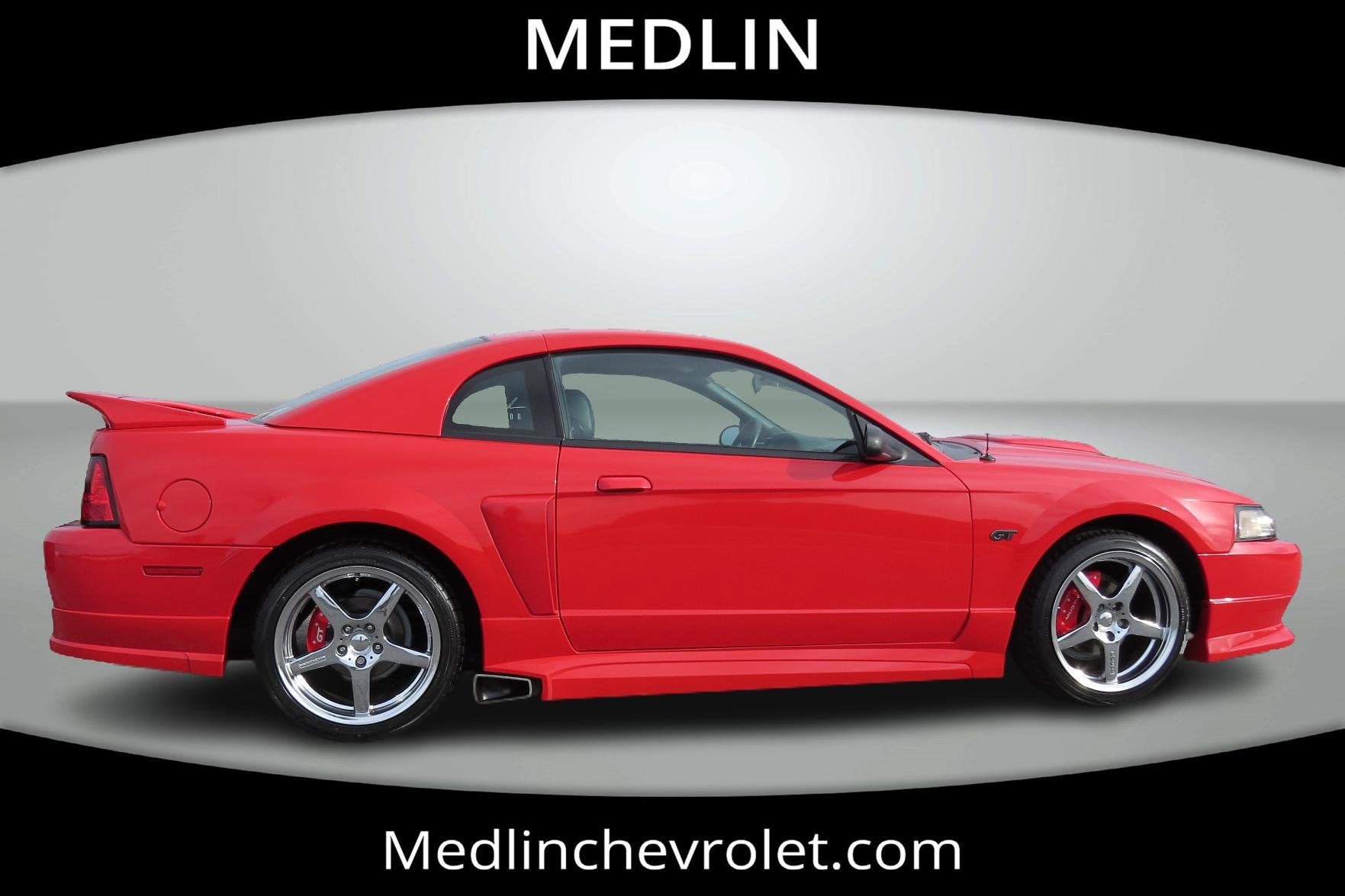 2002 Ford Mustang GT Deluxe