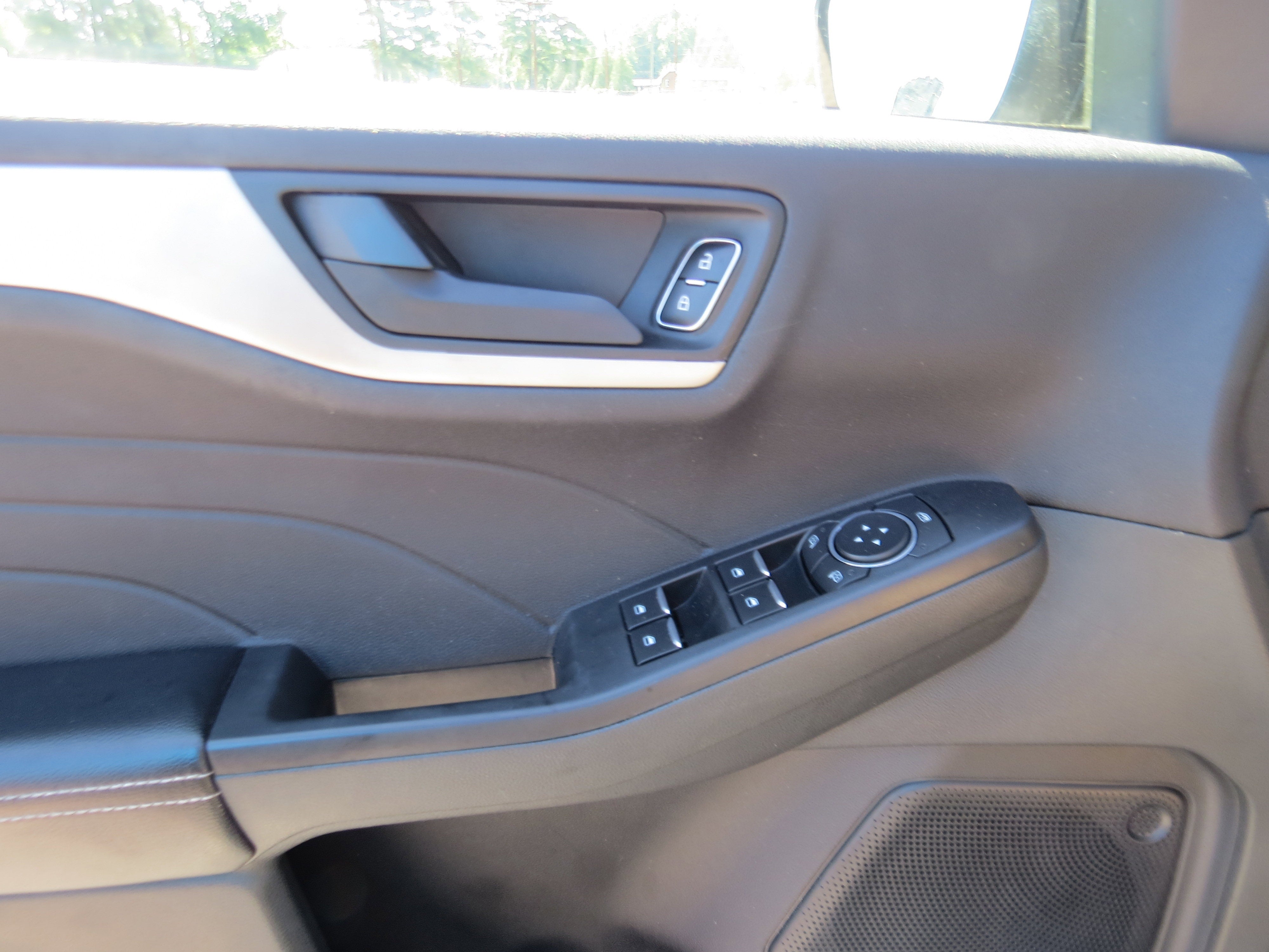 2022 Ford Escape SE Hybrid