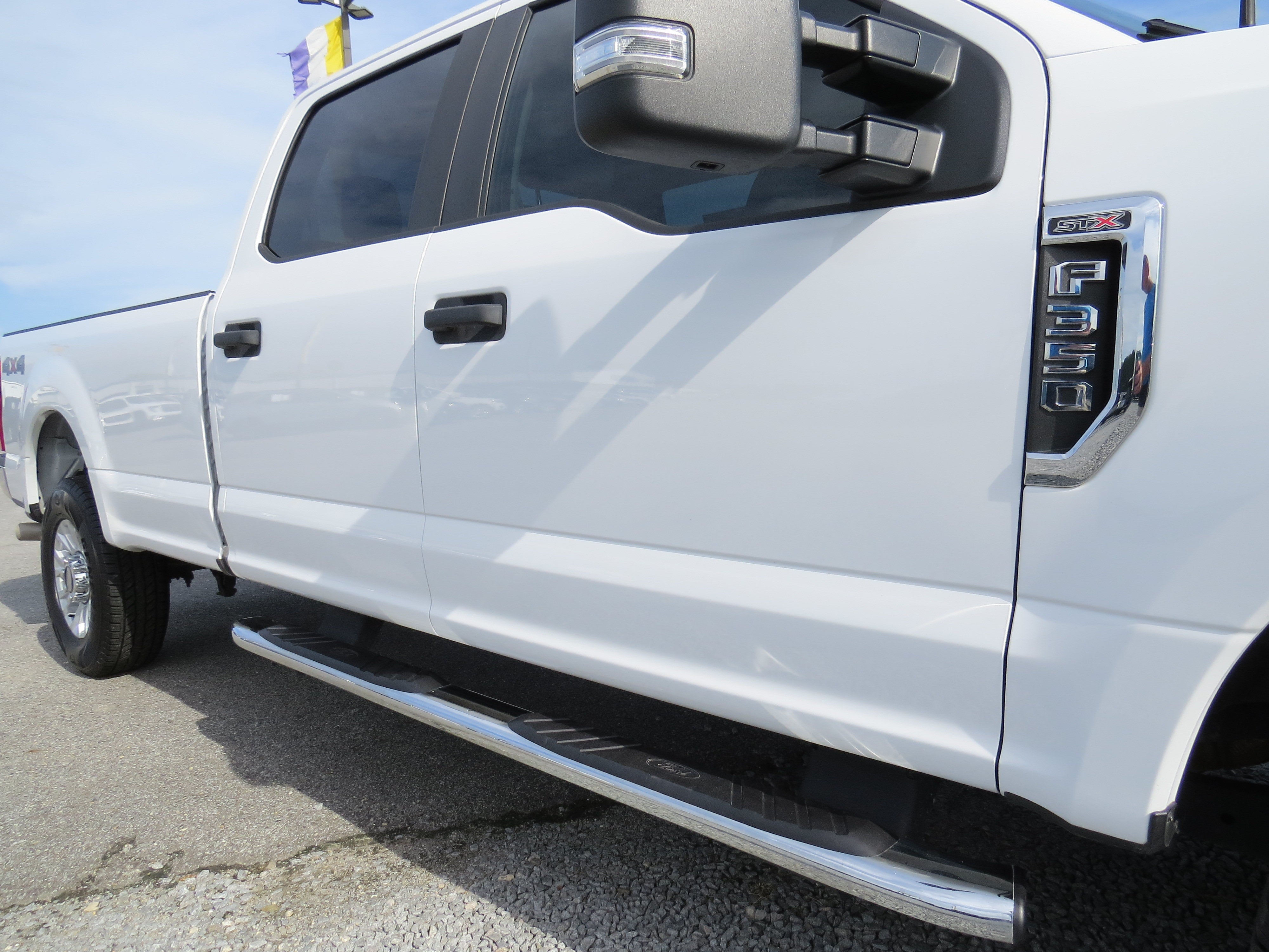 2022 Ford Super Duty F-350 SRW XL