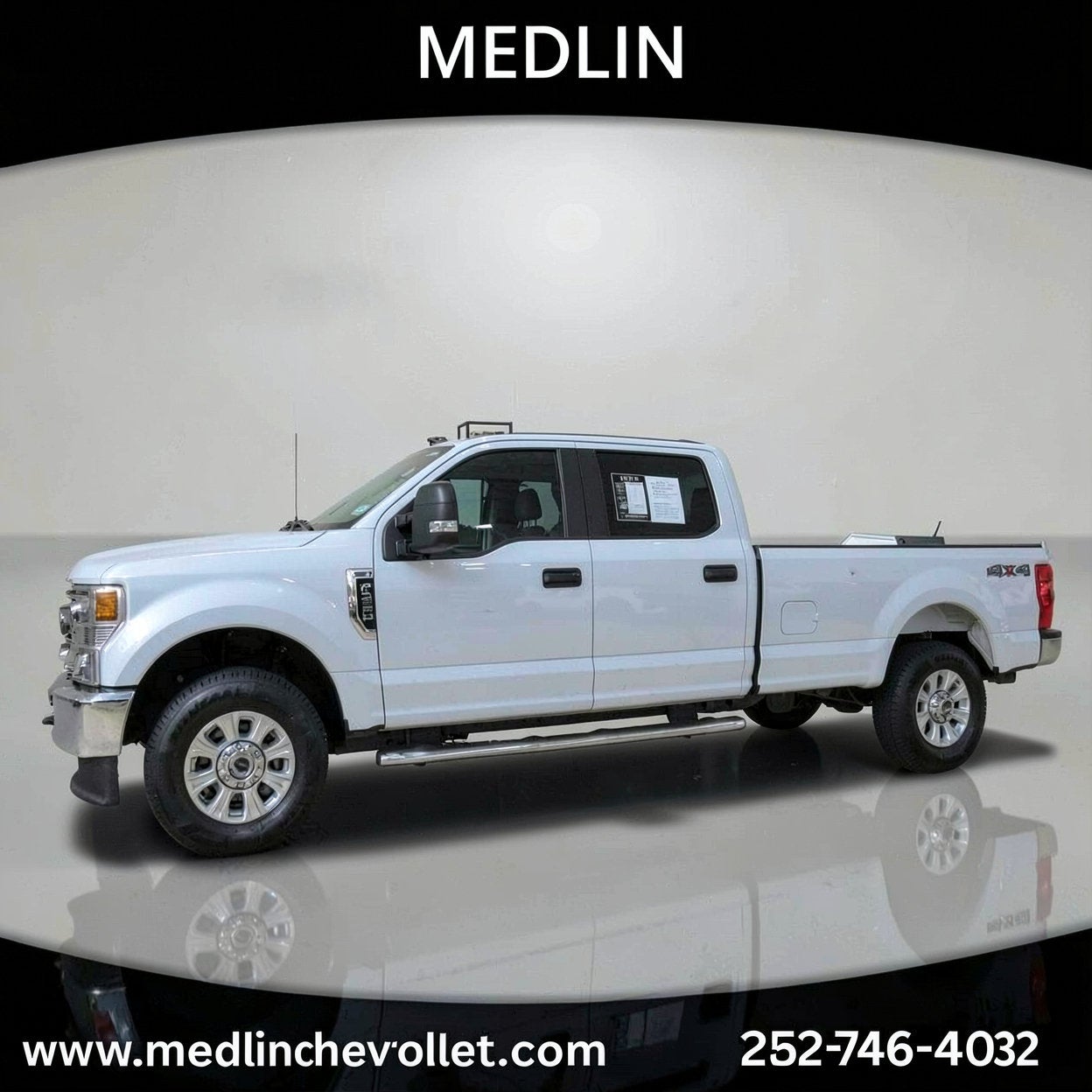 2022 Ford Super Duty F-350 SRW XL