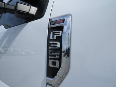 2022 Ford Super Duty F-350 SRW XL