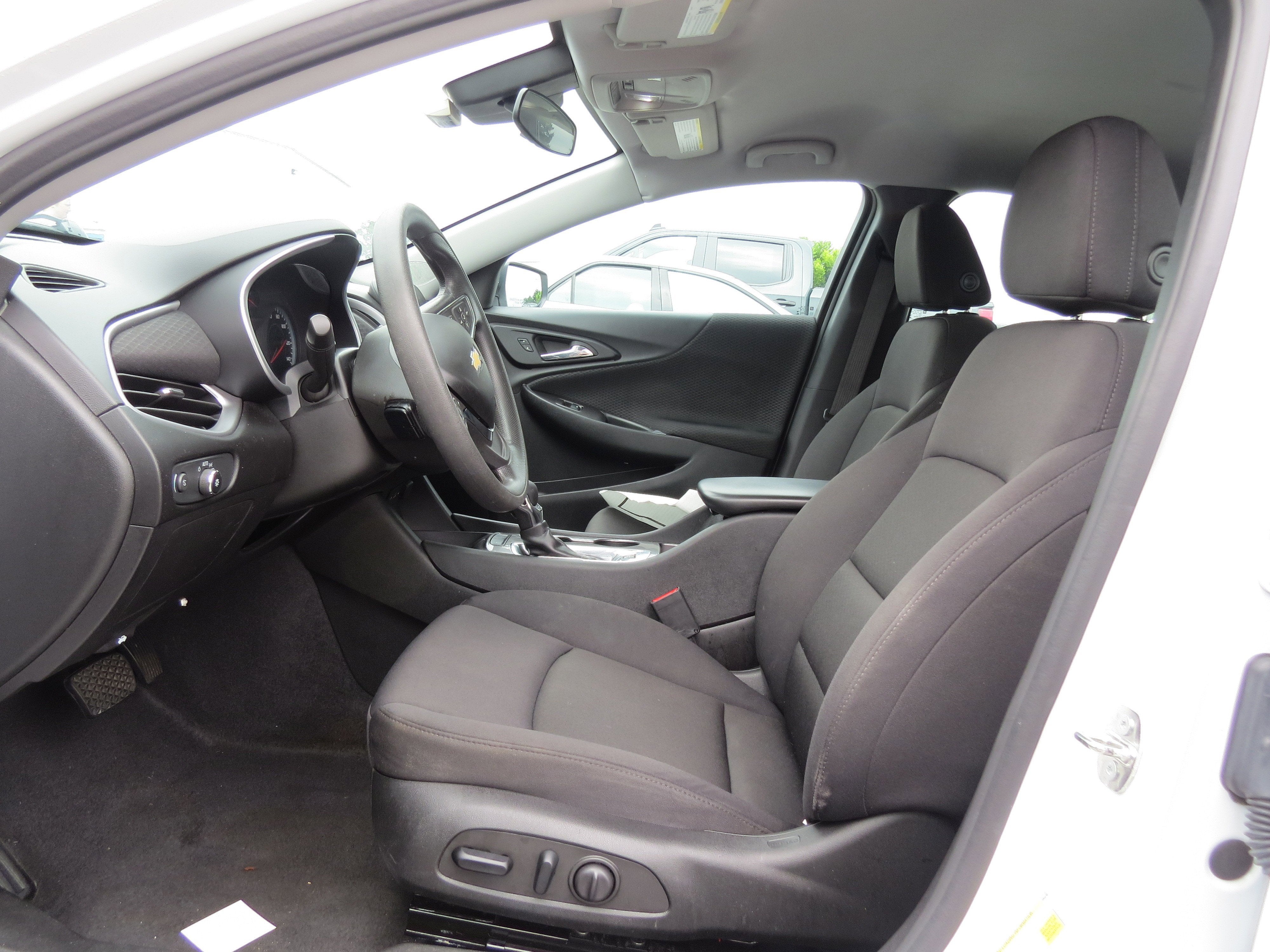 2023 Chevrolet Malibu FL