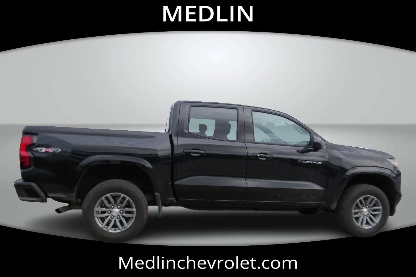 2025 Chevrolet Colorado WT/LT