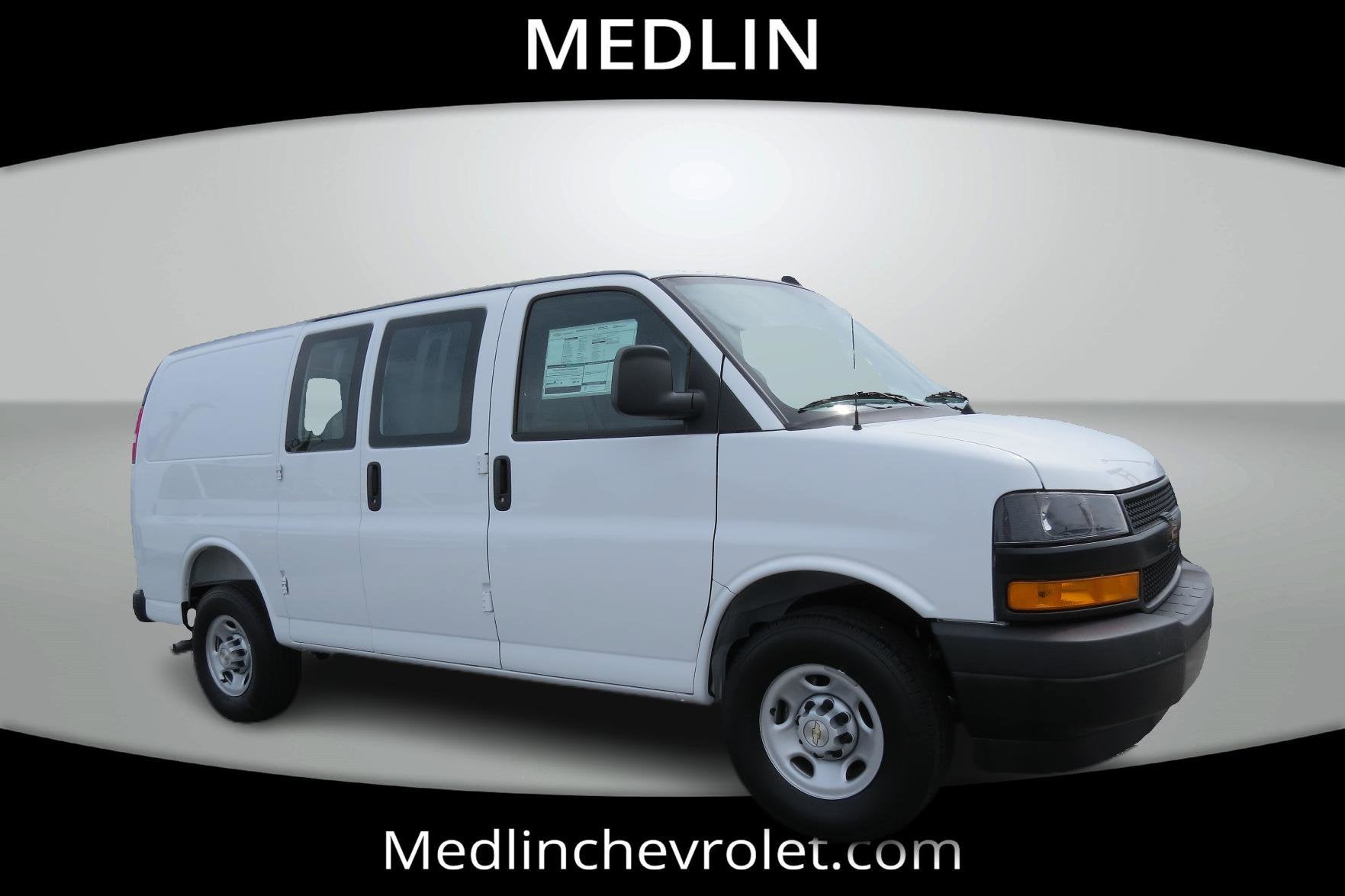 2025 Chevrolet Express Cargo 2500 WT