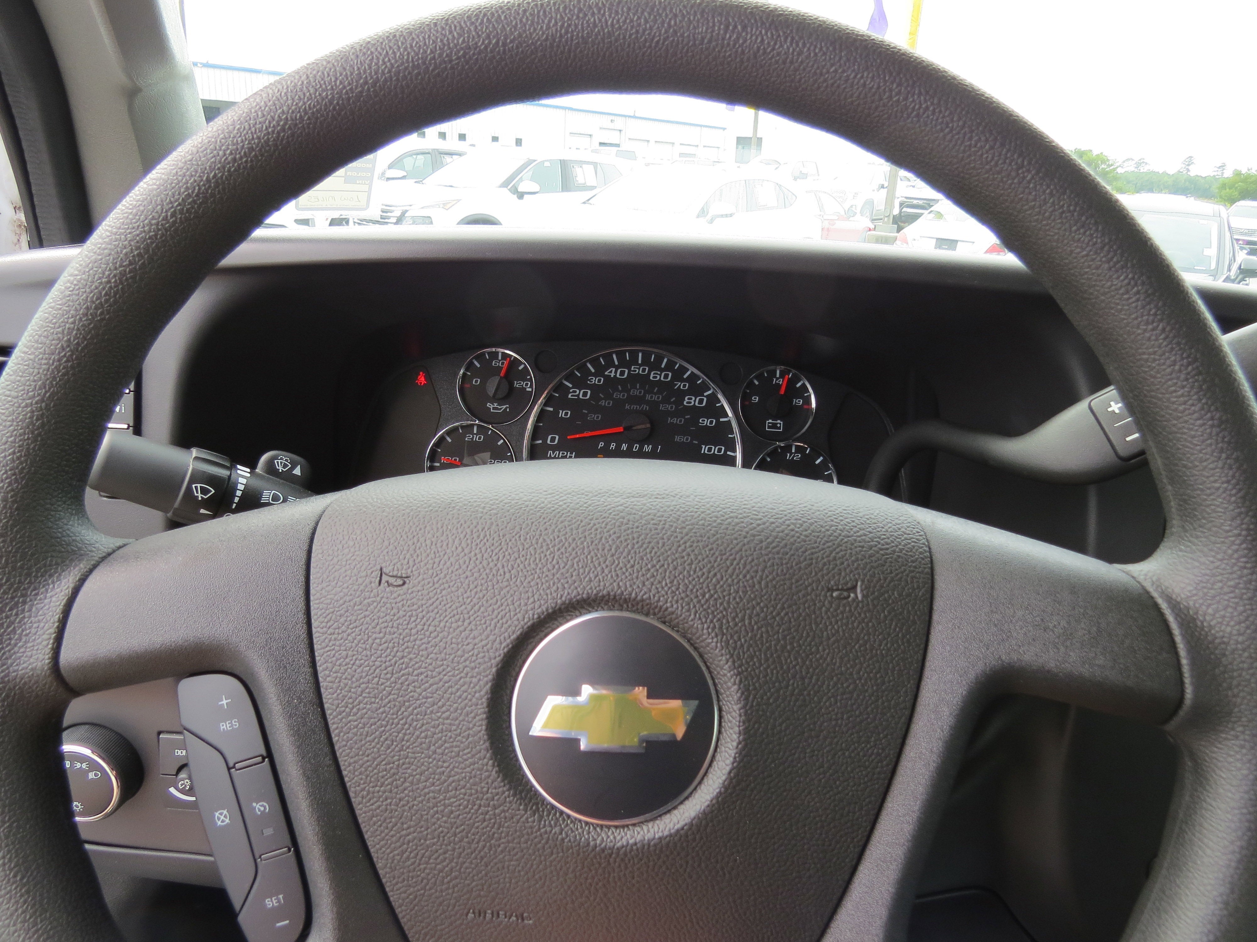 2025 Chevrolet Express Cargo 2500 WT