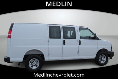 2025 Chevrolet Express Cargo 2500 WT