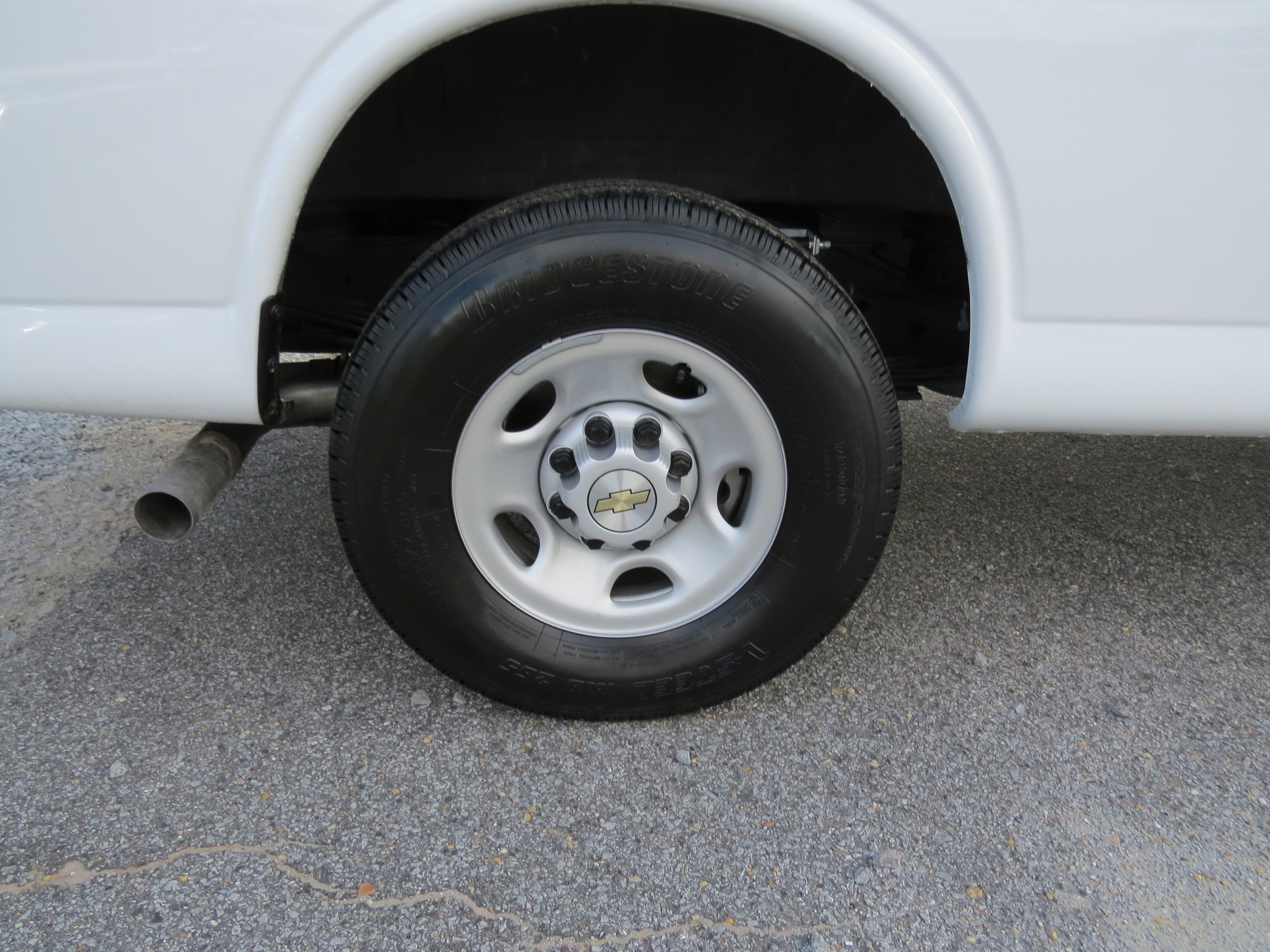 2024 Chevrolet Express Cargo 2500 WT