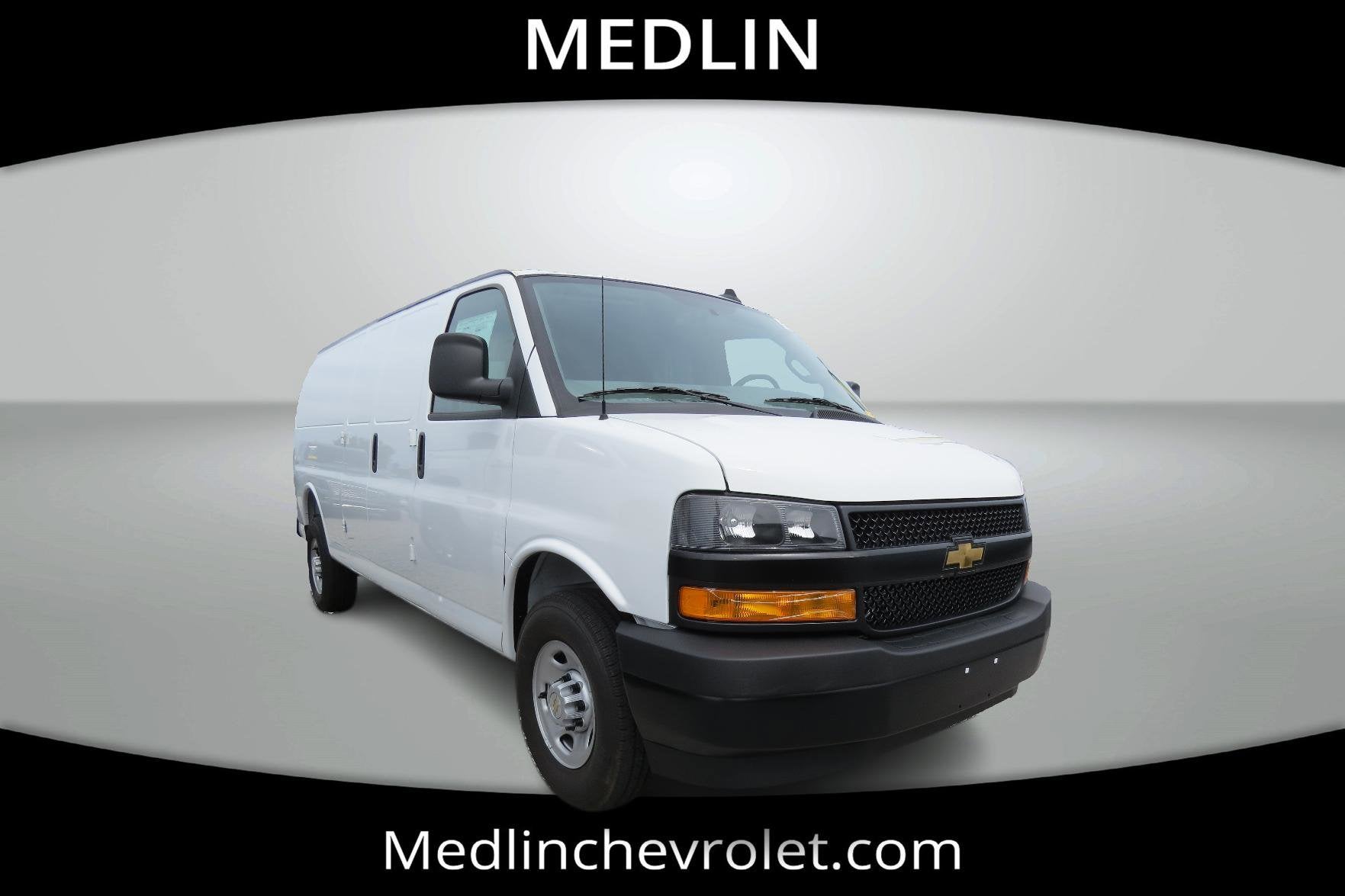 2025 Chevrolet Express Cargo 2500 WT