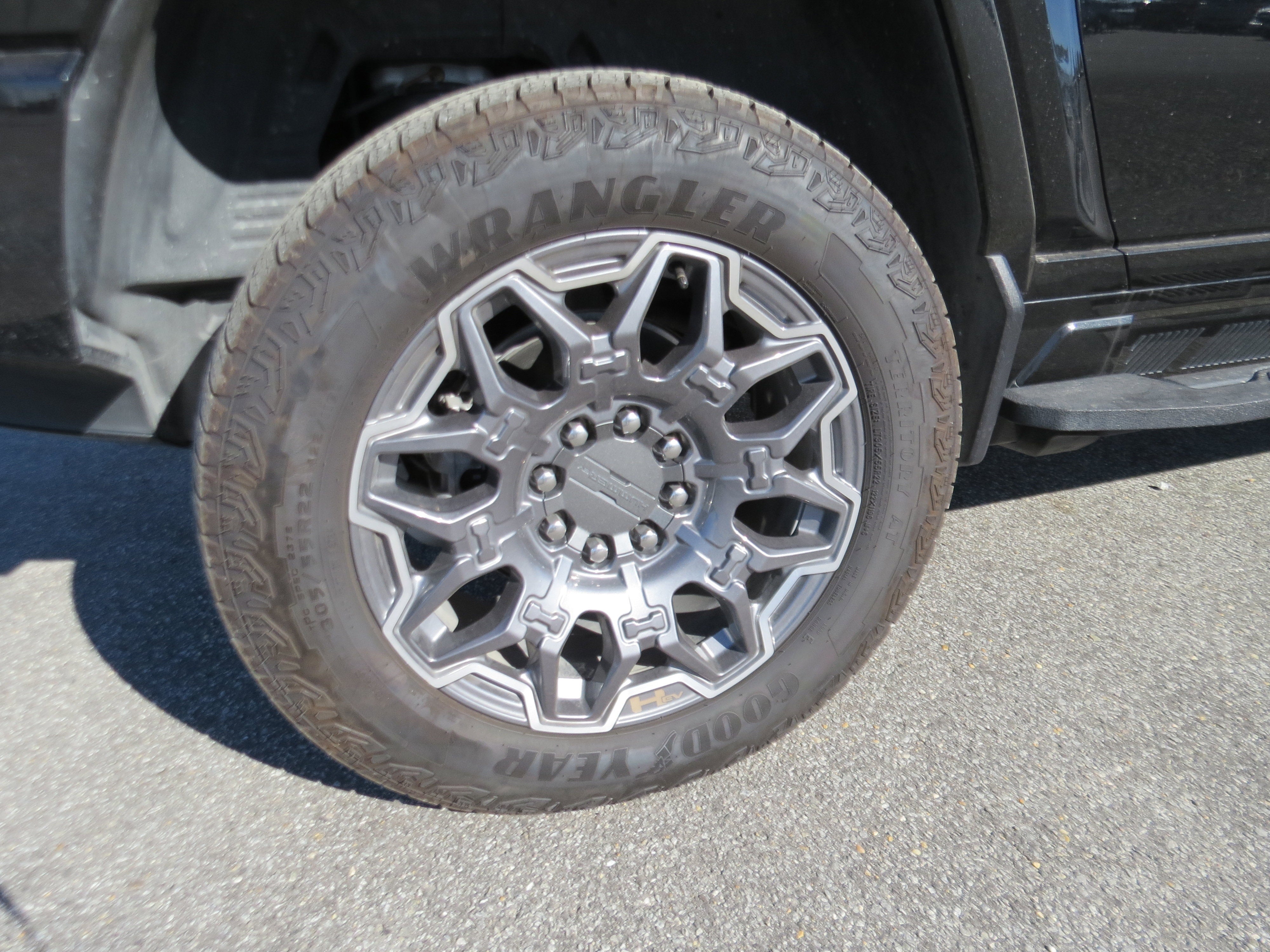 2025 GMC HUMMER EV SUV 3X