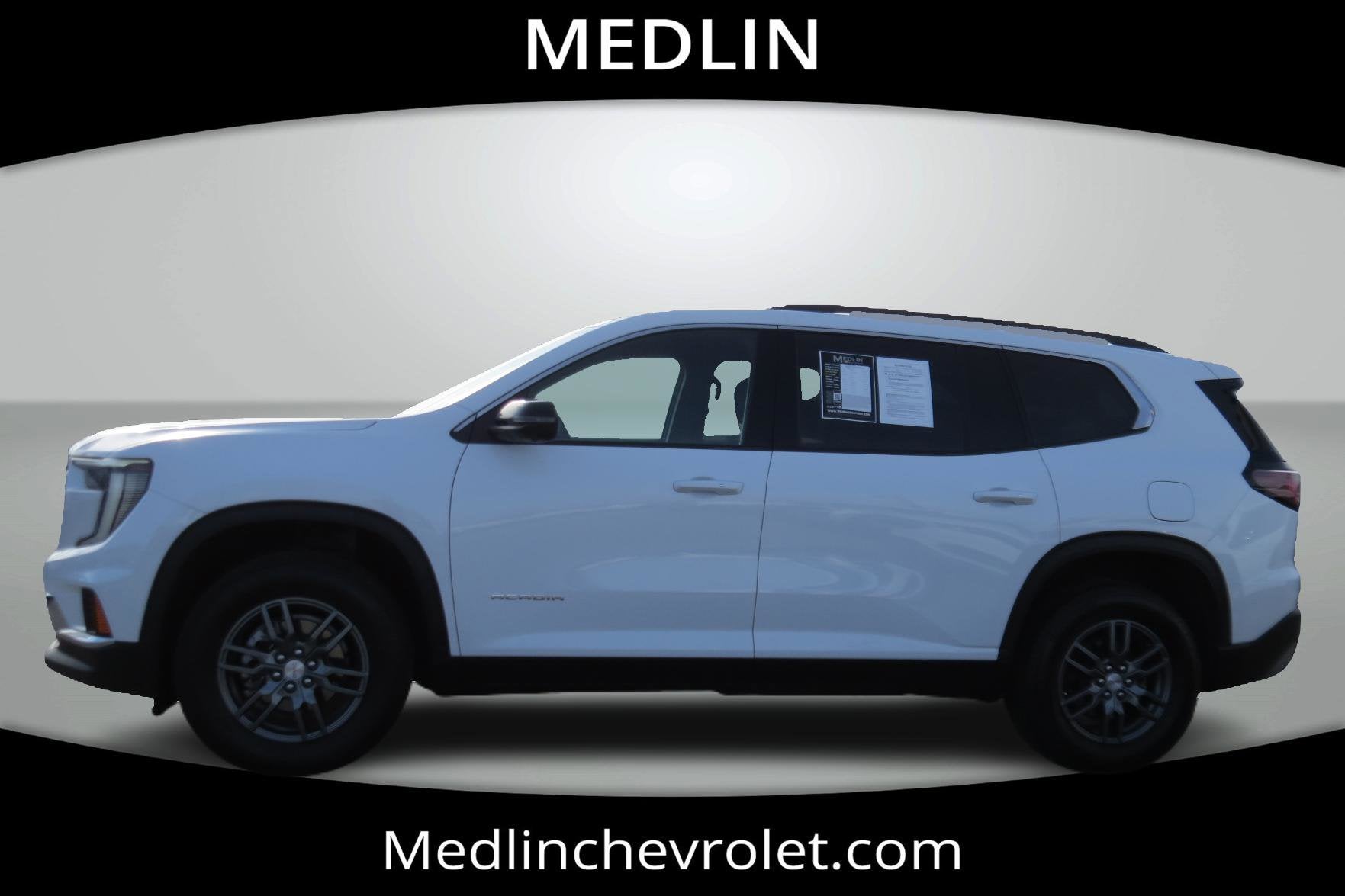 2025 GMC Acadia Elevation