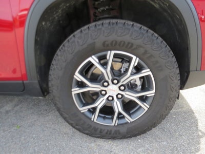 2025 GMC Acadia AT4