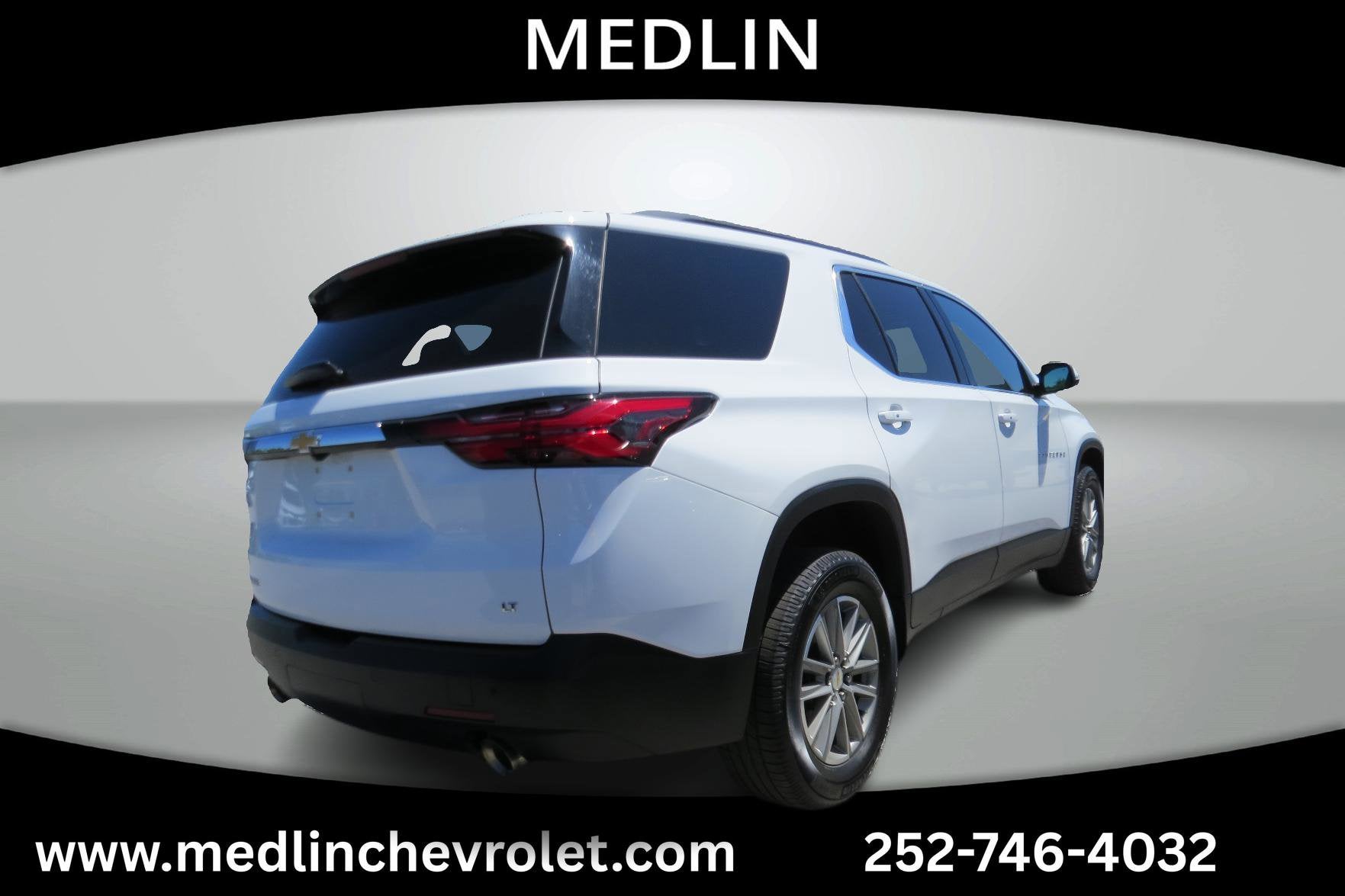 2022 Chevrolet Traverse LT Cloth