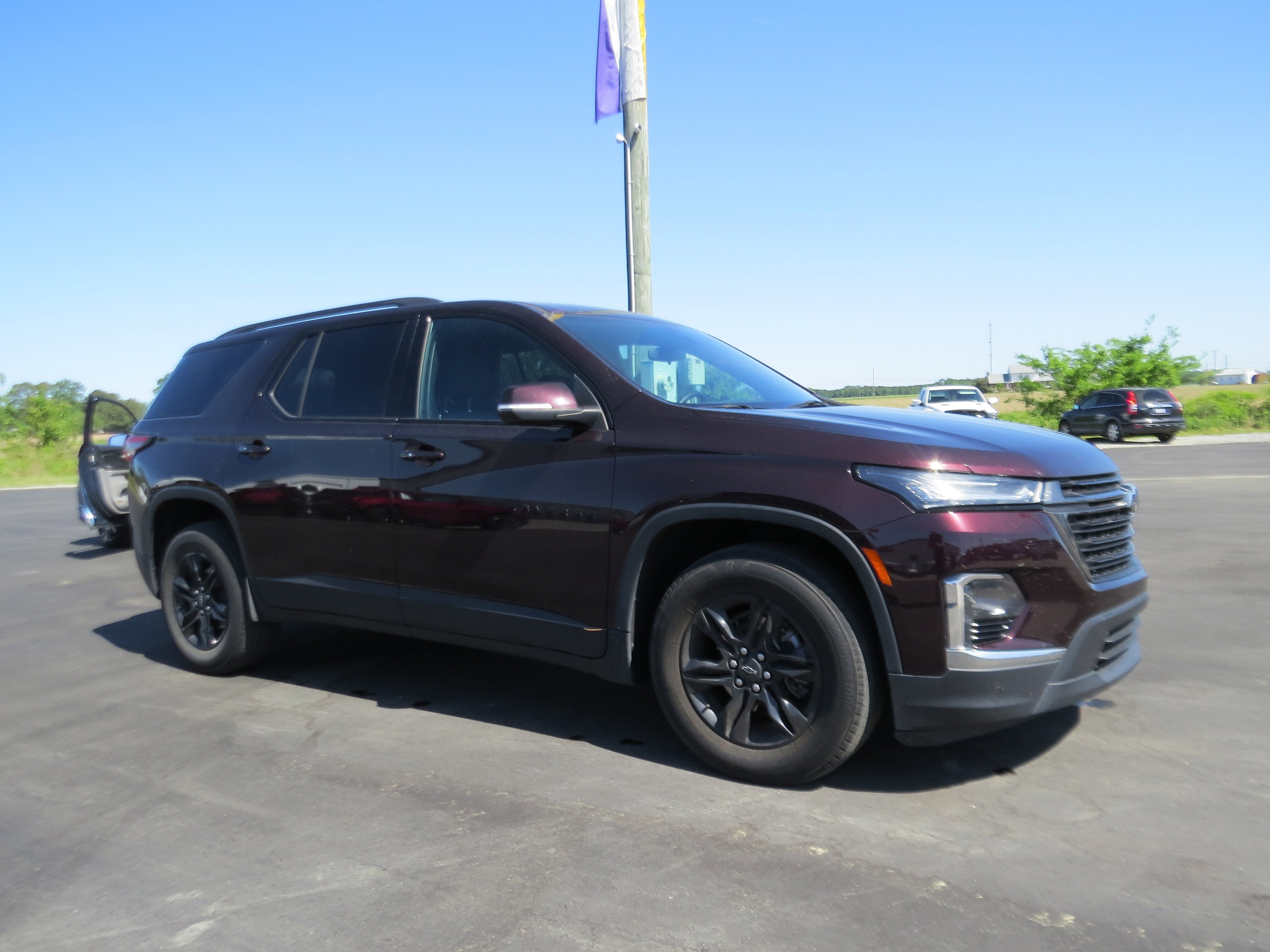 2023 Chevrolet Traverse LT Cloth