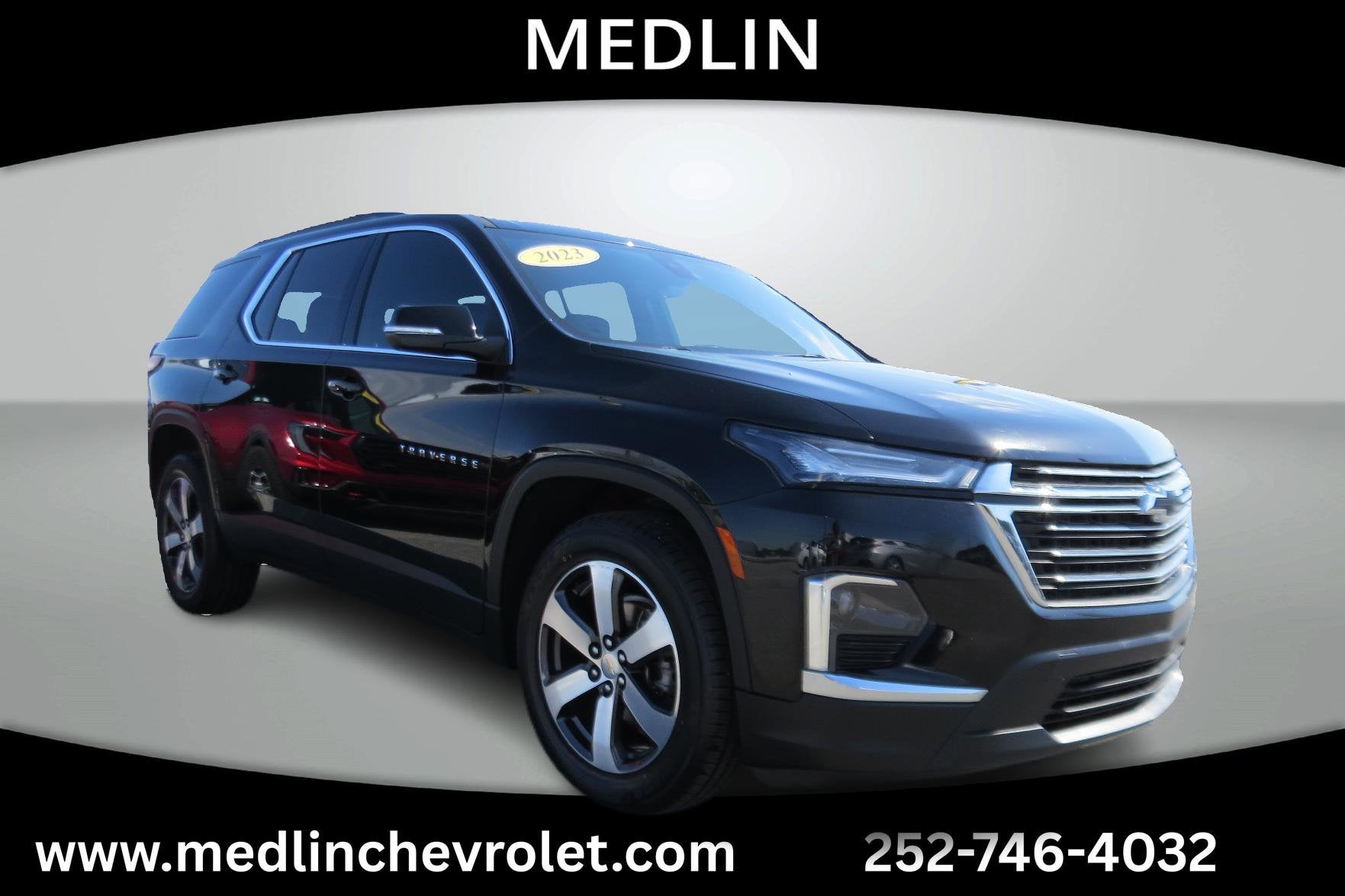 2023 Chevrolet Traverse LT Leather