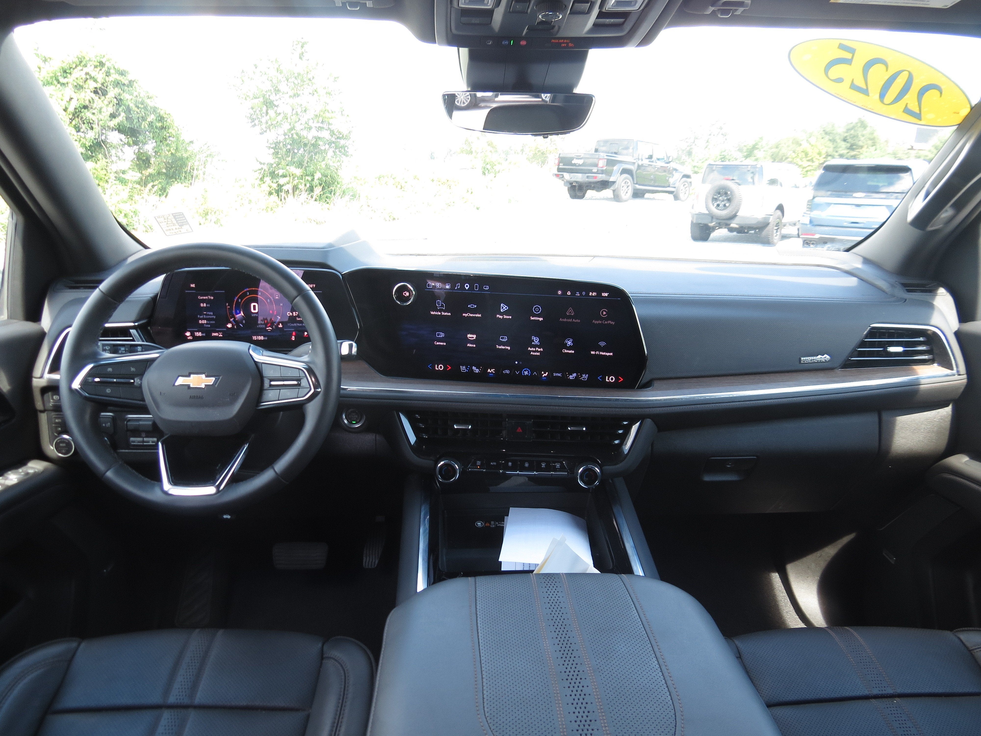 2025 Chevrolet Suburban High Country