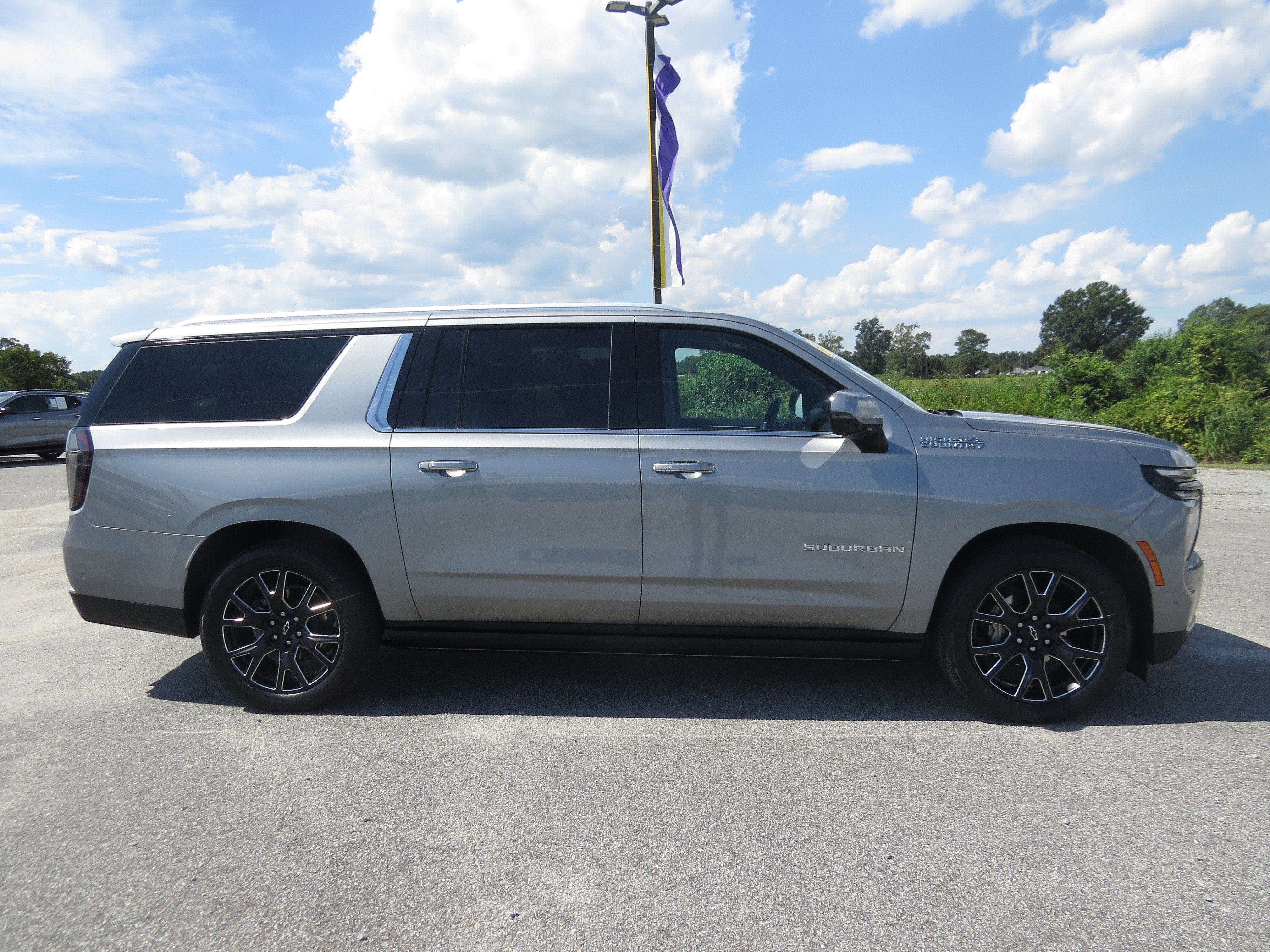 2025 Chevrolet Suburban High Country