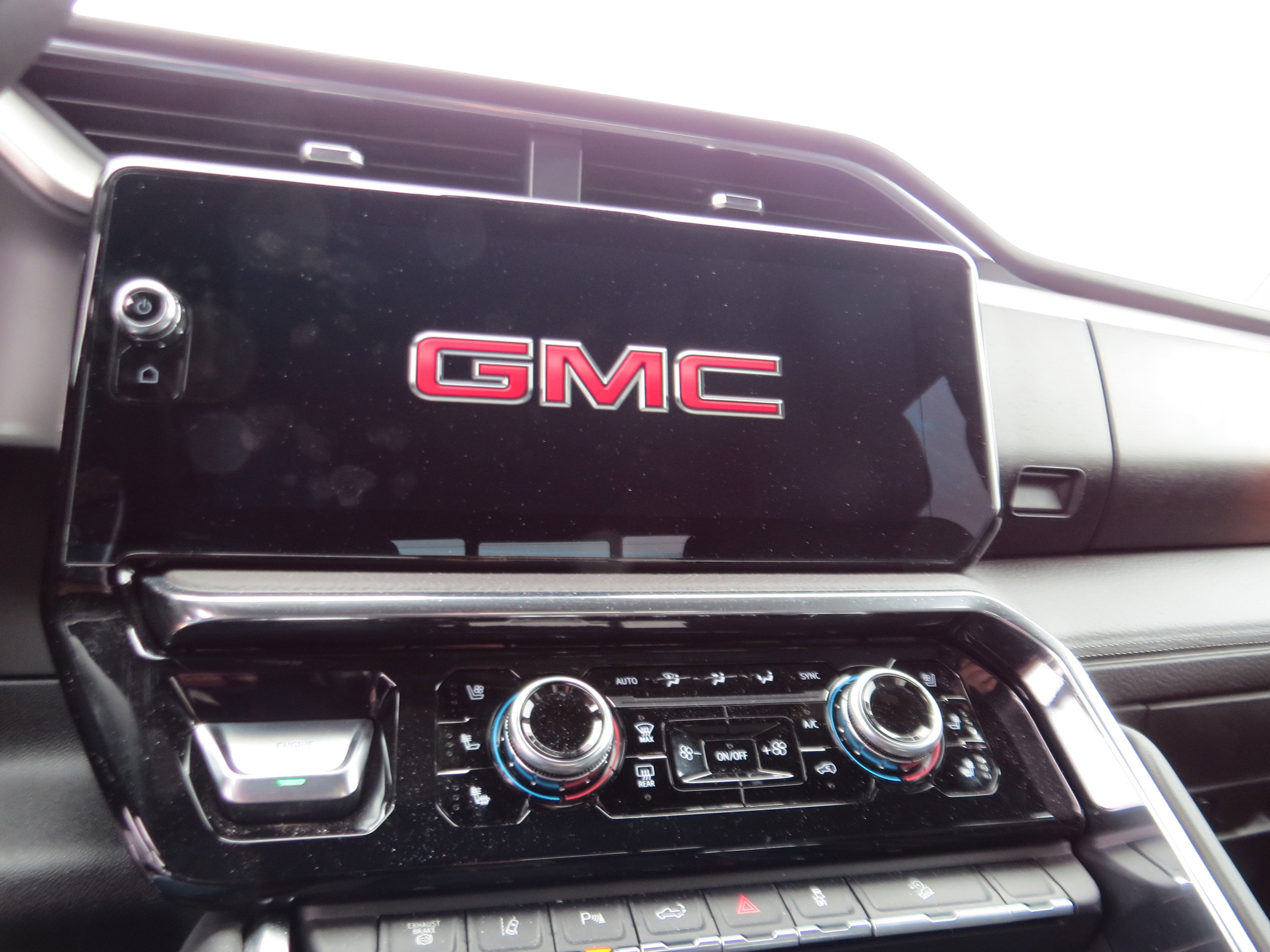 2025 GMC Sierra 2500 HD Denali