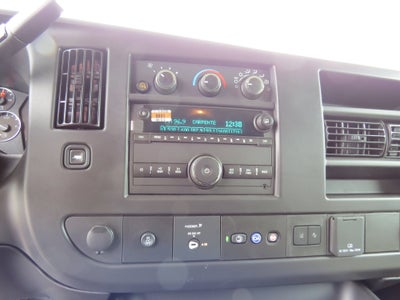 2025 GMC Savana Cargo 3500 Work Van