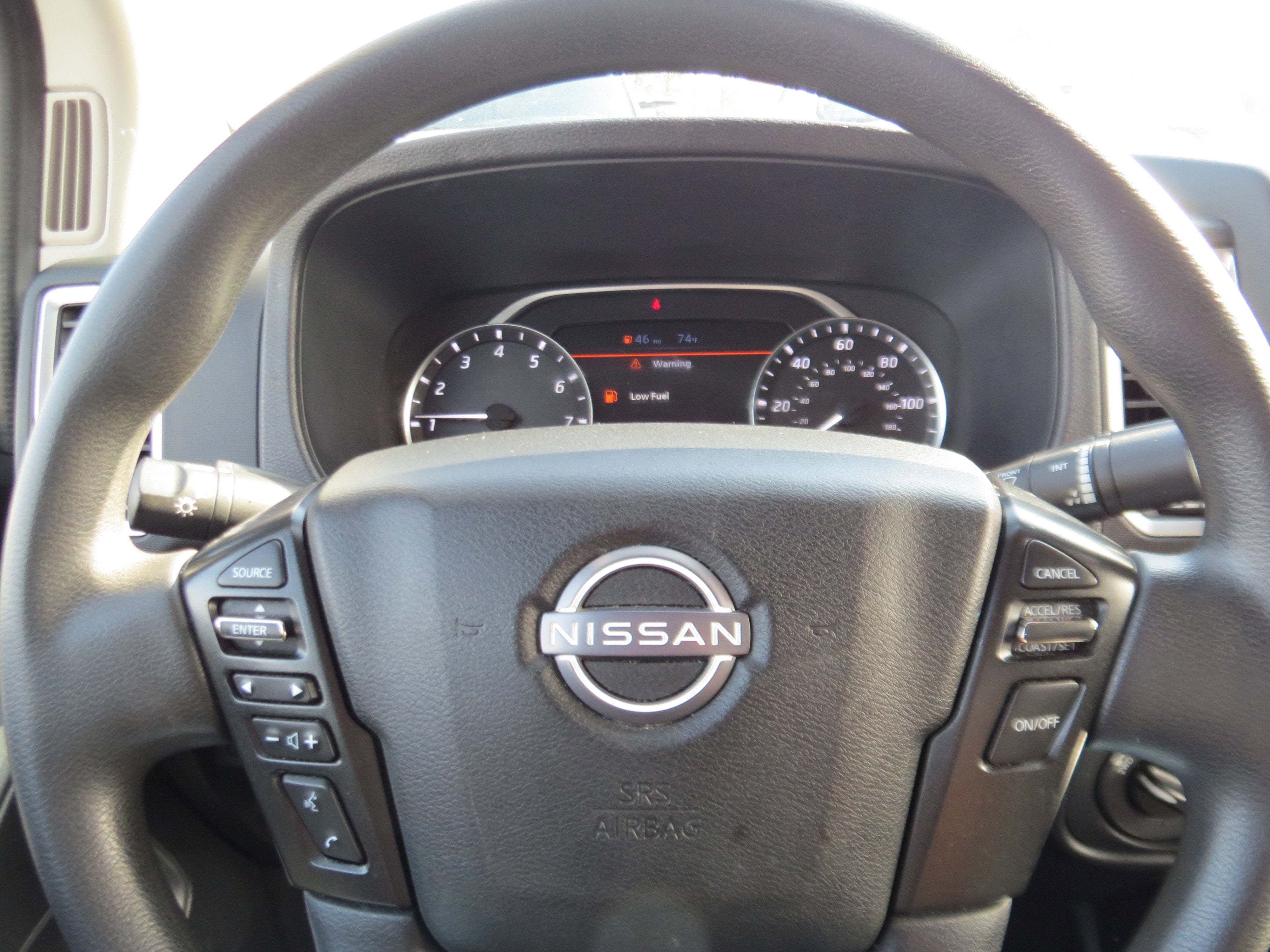 2023 Nissan Frontier SV