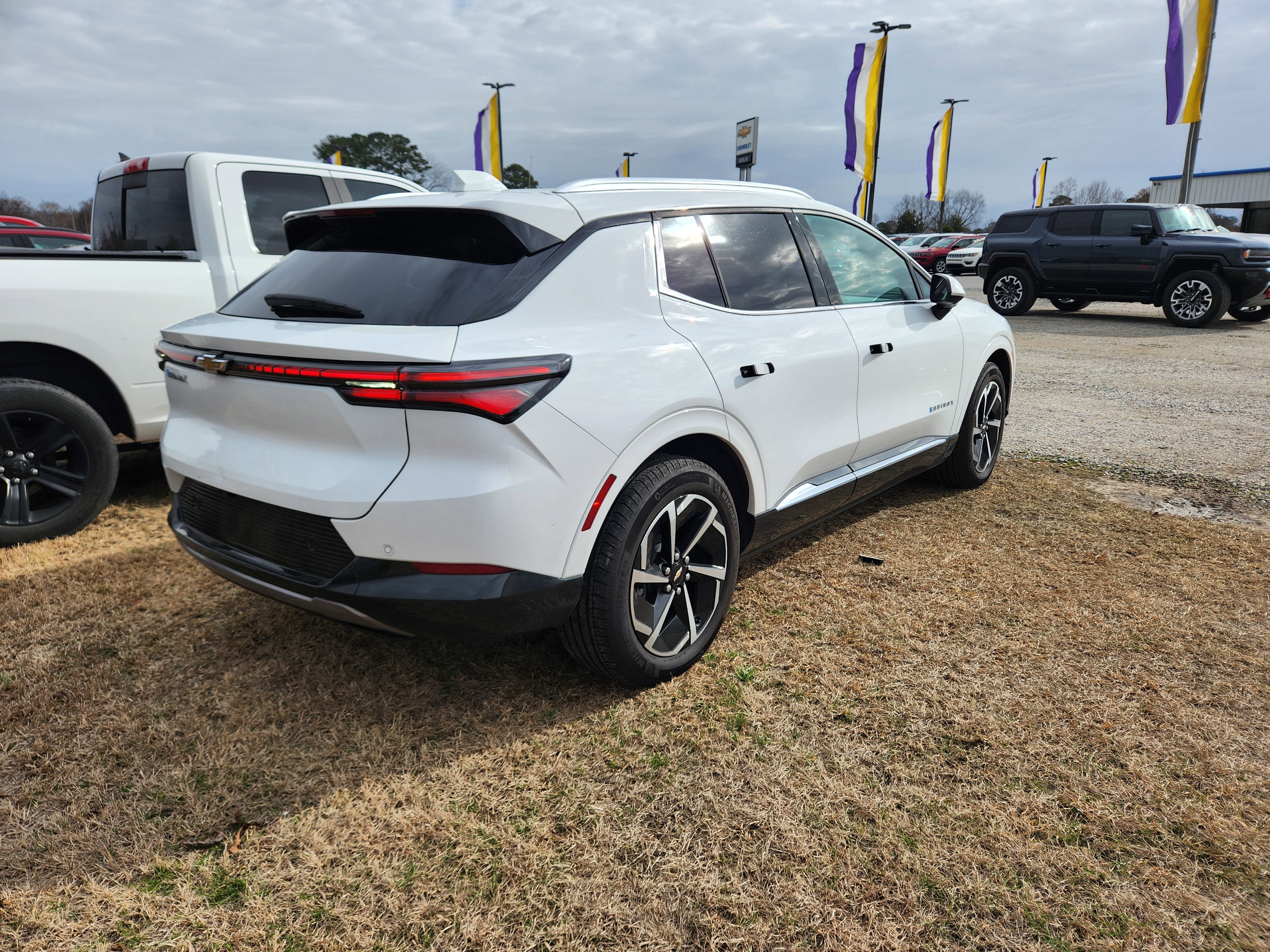 2025 Chevrolet Equinox EV LT