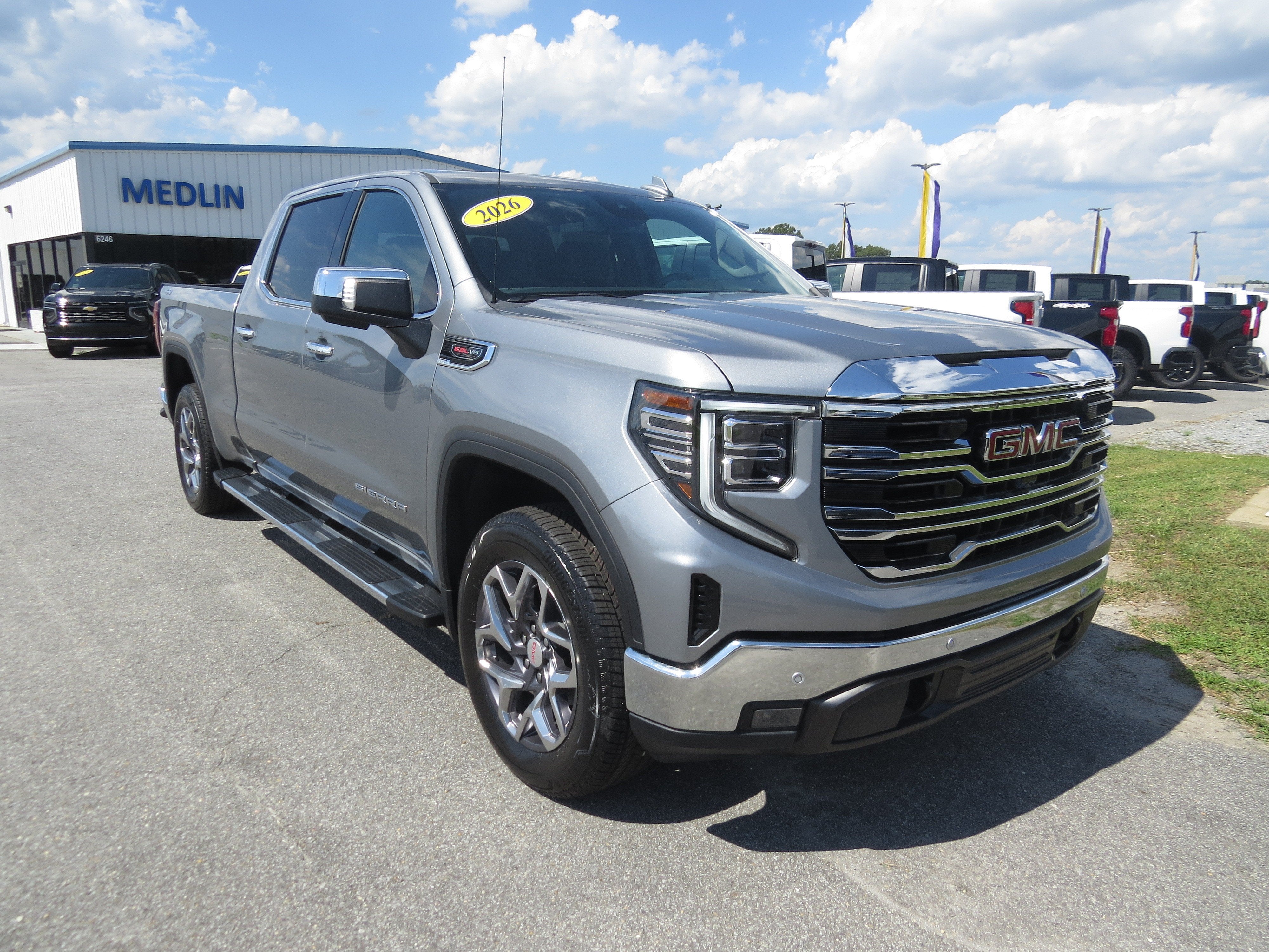 2026 GMC Sierra 1500 SLT