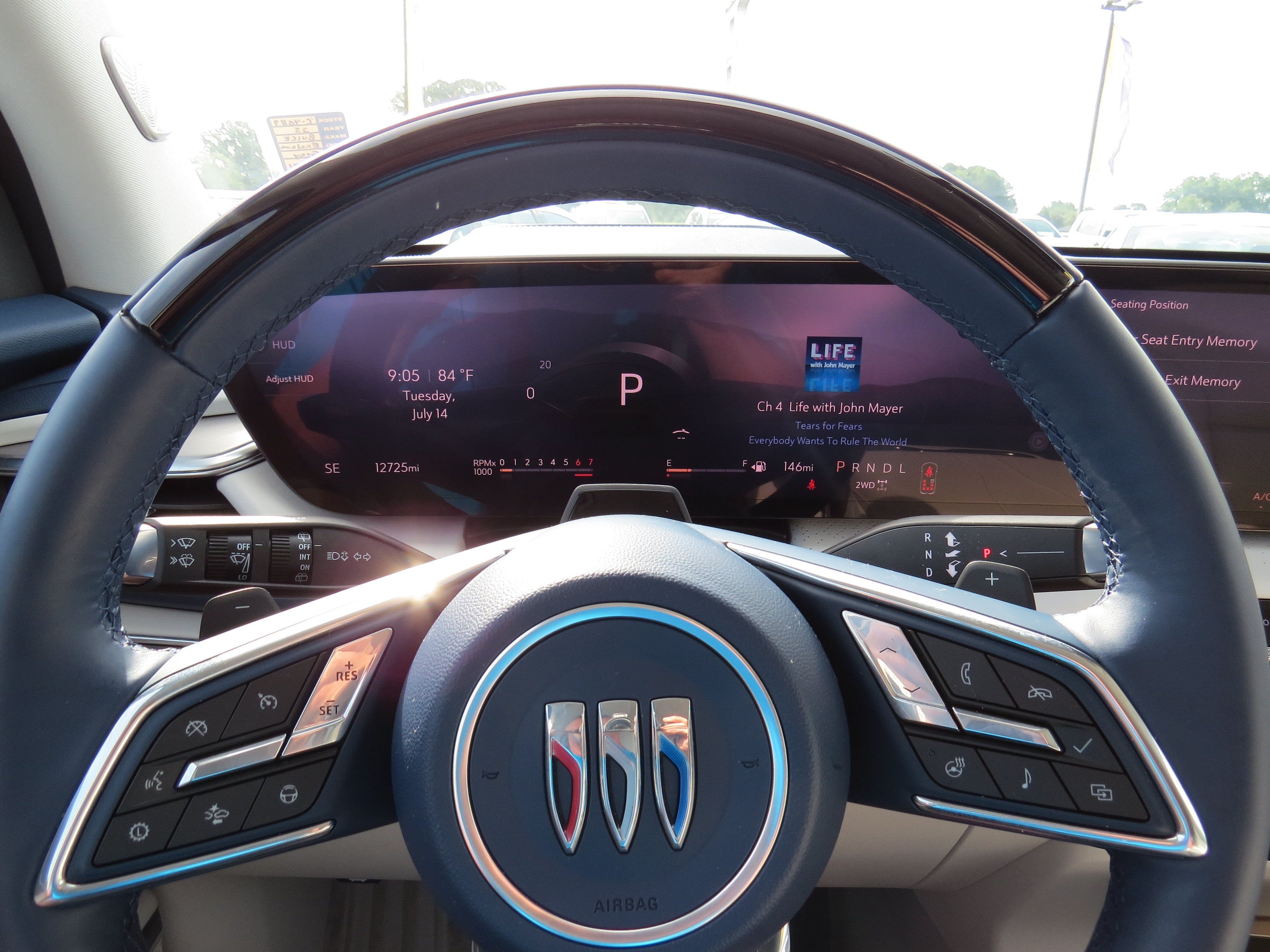 2025 Buick Enclave Avenir