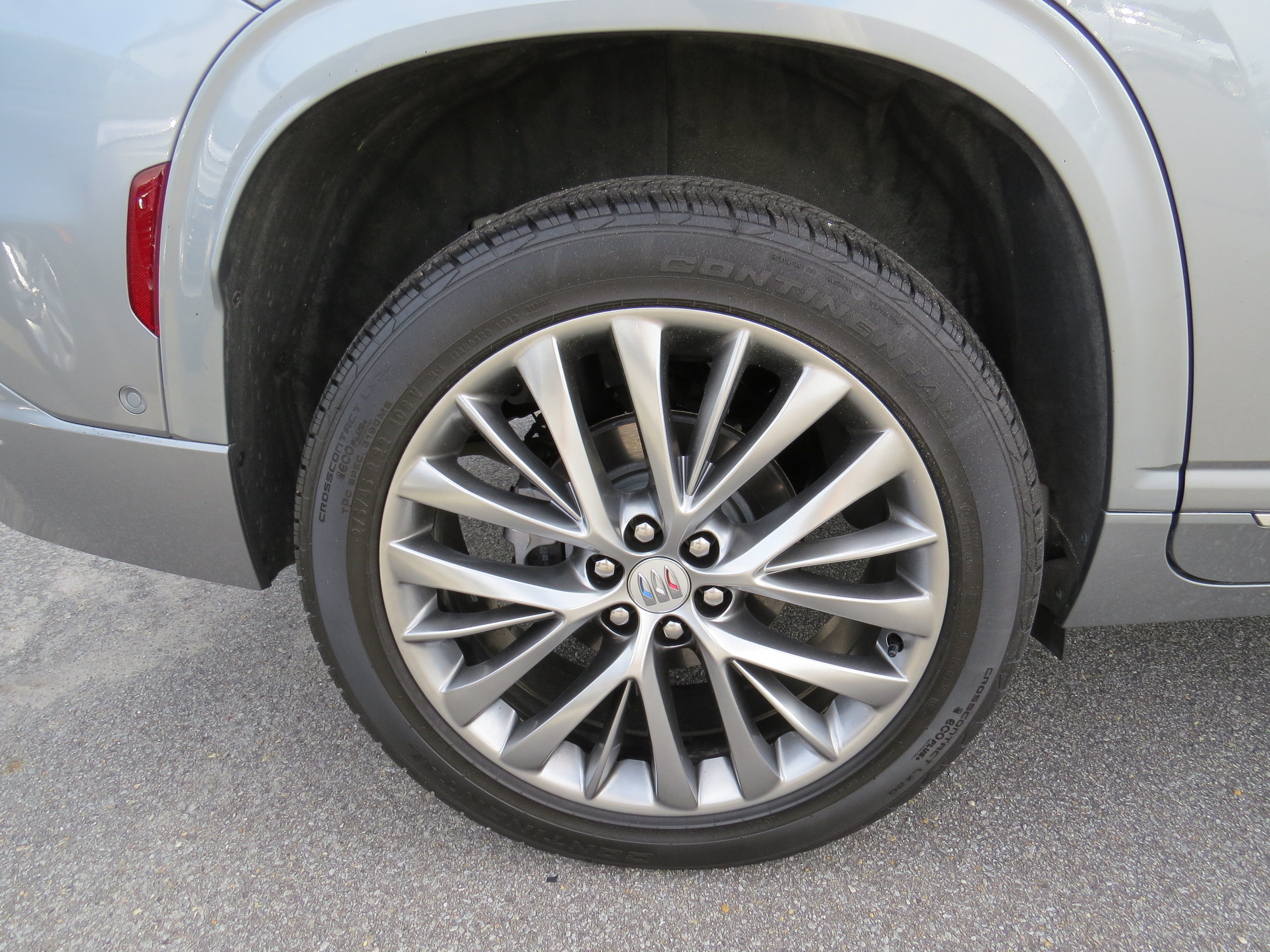 2025 Buick Enclave Avenir