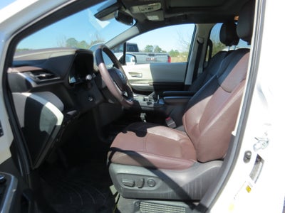 2024 Toyota Sienna Platinum