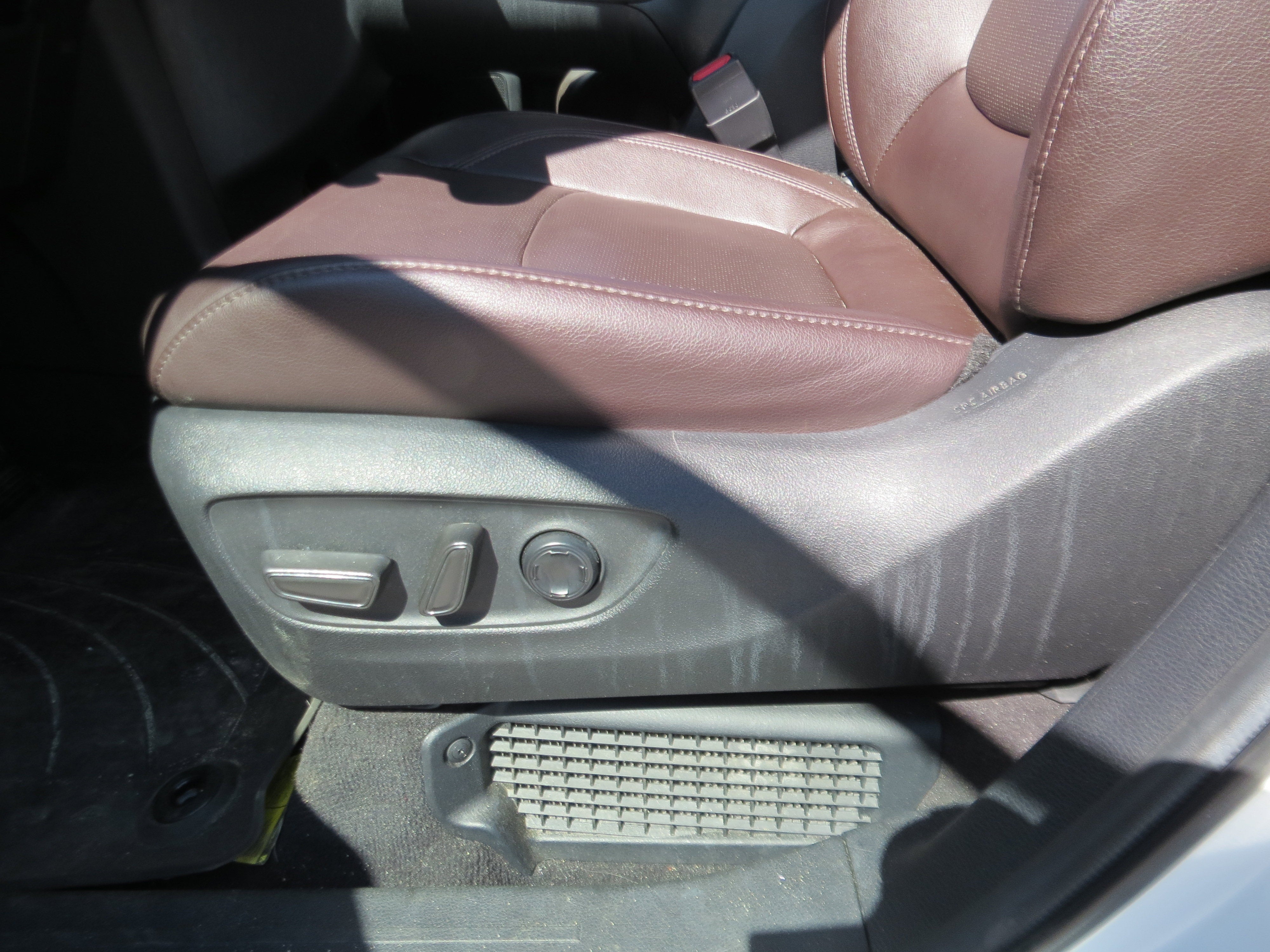 2024 Toyota Sienna Platinum