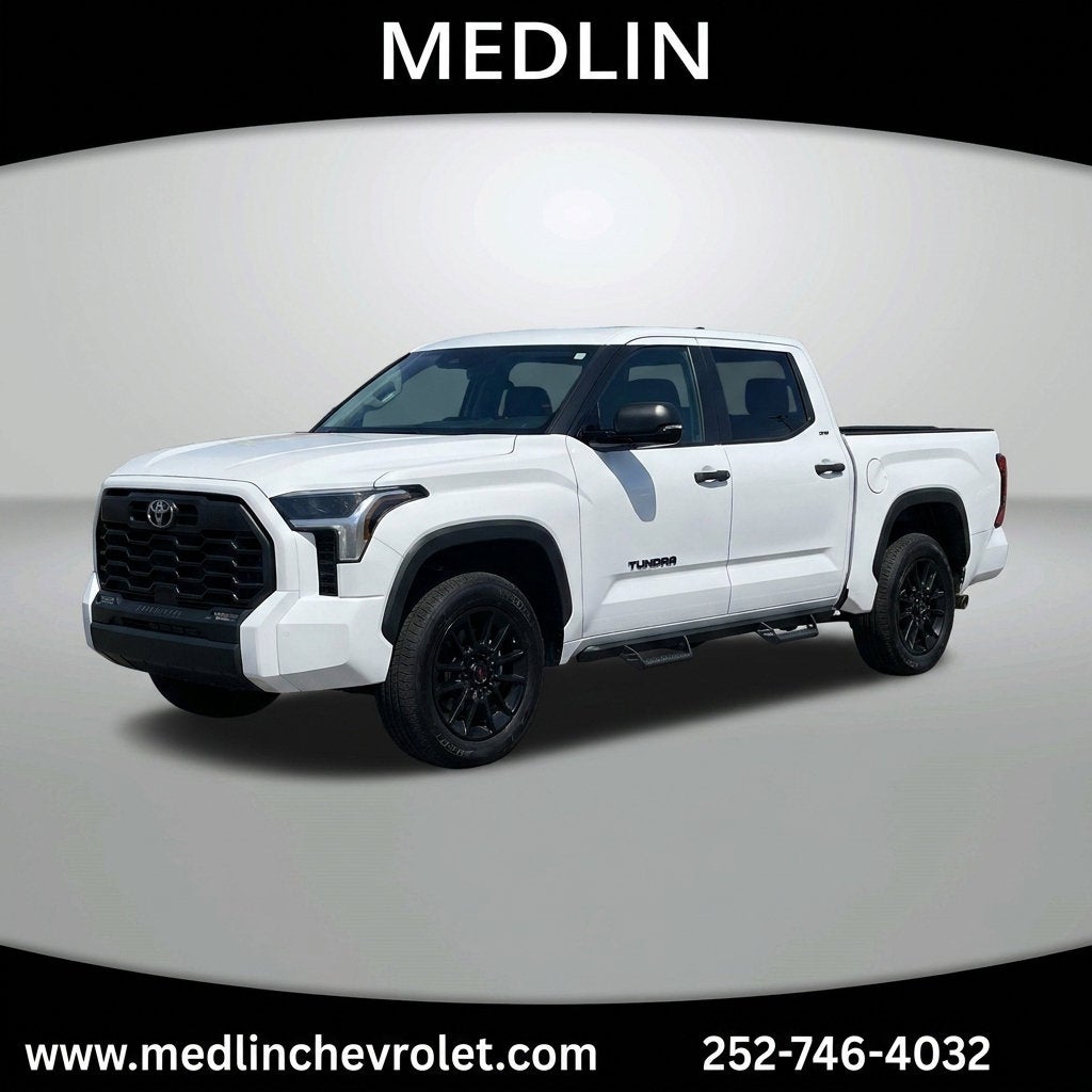 2023 Toyota Tundra 4WD SR5