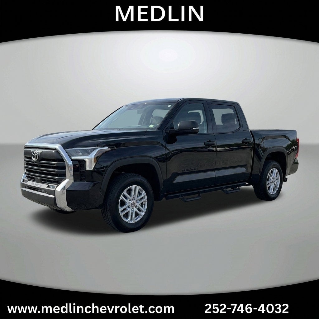 2024 Toyota Tundra 4WD SR5