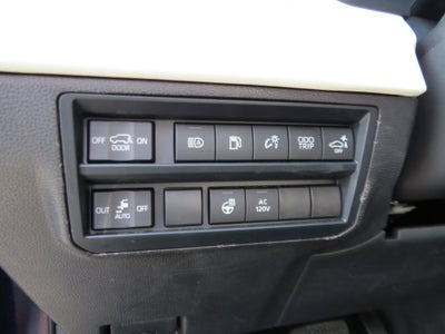 2025 Toyota Sequoia SR5