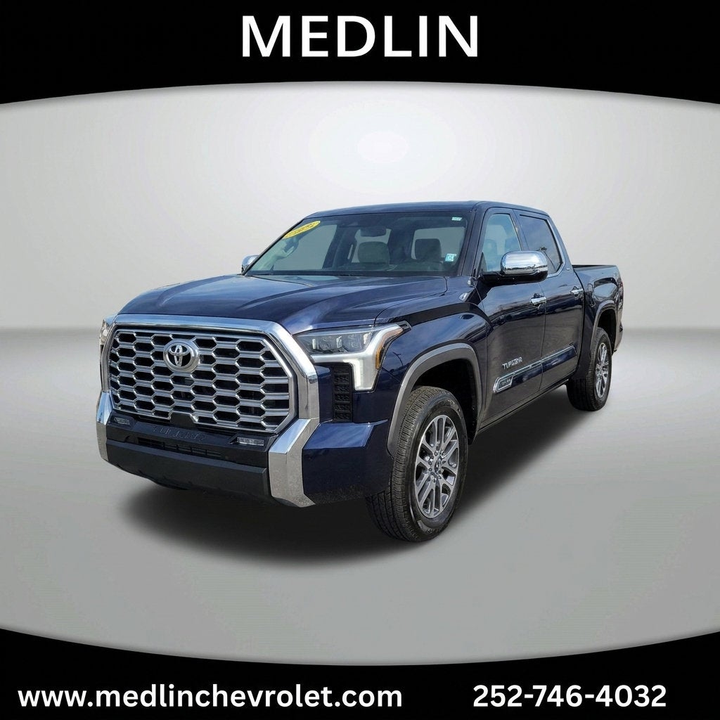 2025 Toyota Sequoia SR5