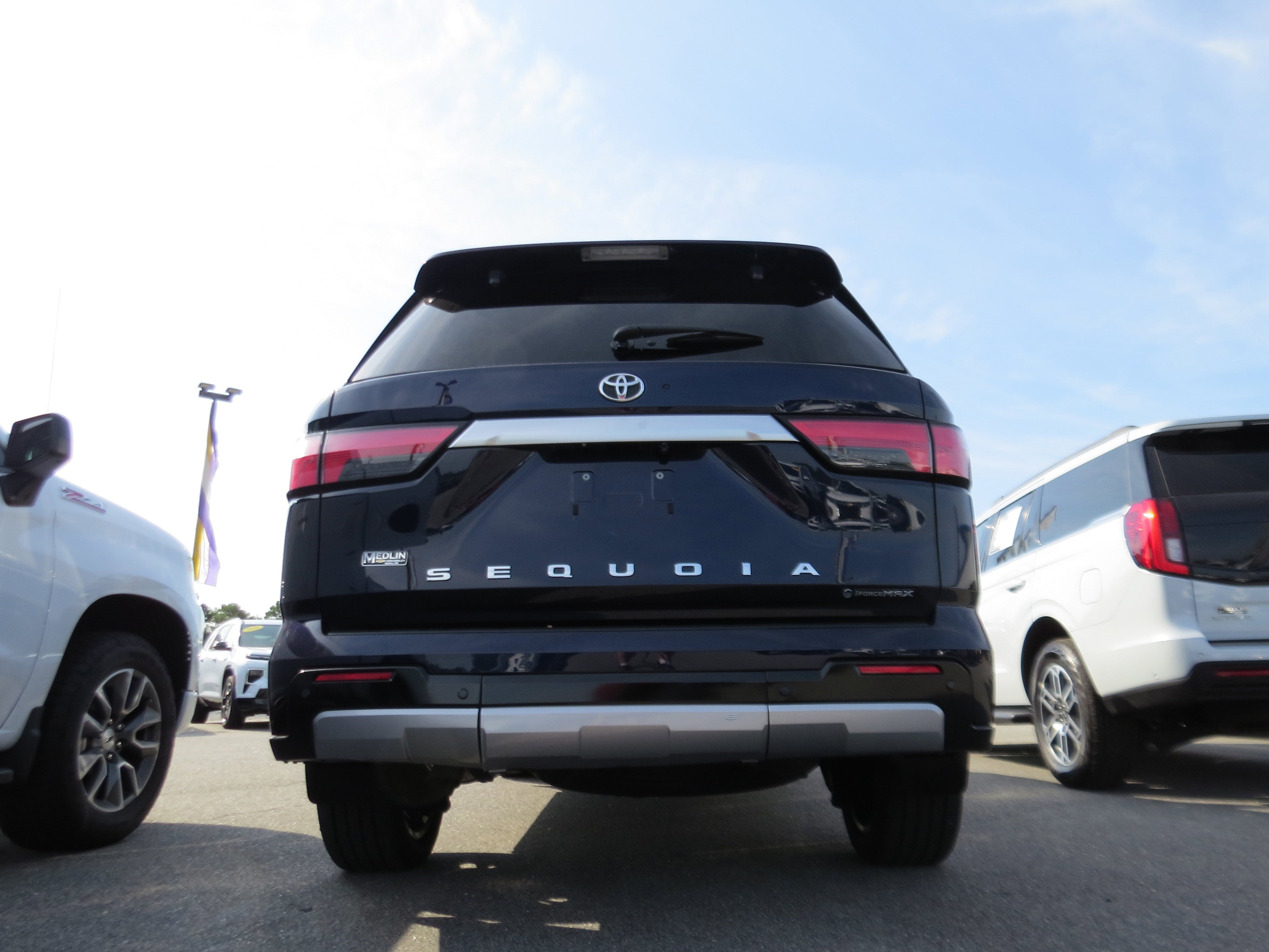 2025 Toyota Sequoia SR5