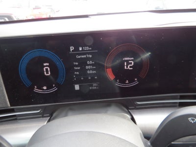 2025 Hyundai KONA SEL