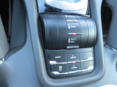 2017 Porsche Cayenne S E-Hybrid