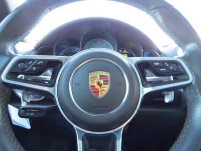 2017 Porsche Cayenne S E-Hybrid