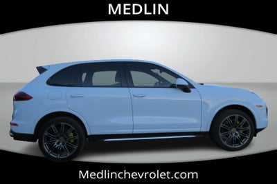 2017 Porsche Cayenne S E-Hybrid
