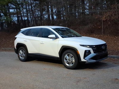 2026 Hyundai TUCSON SE