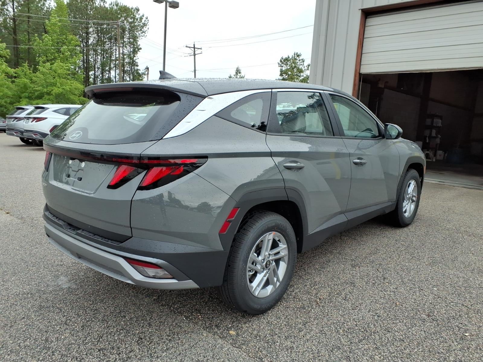 2026 Hyundai TUCSON SE