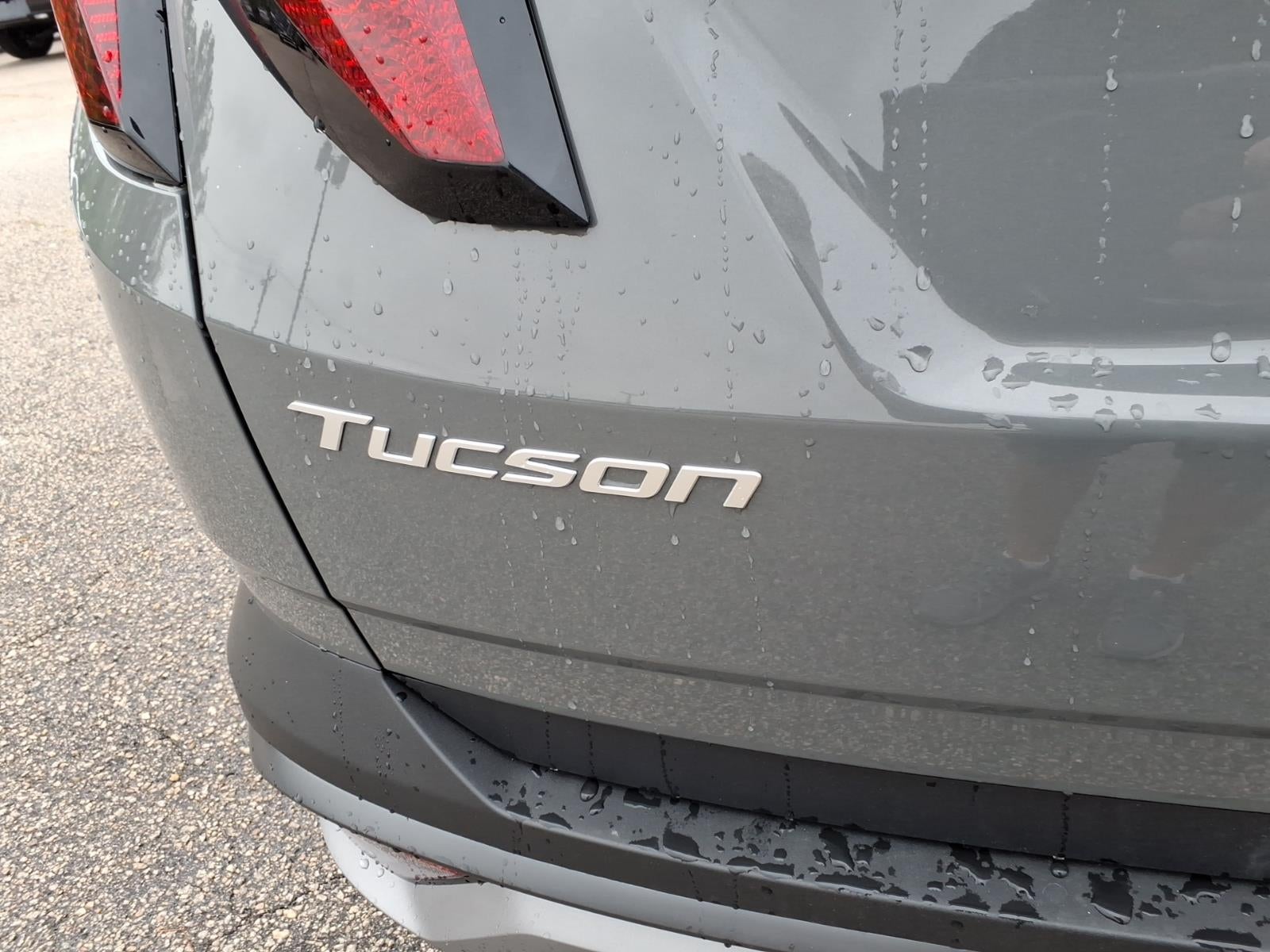 2026 Hyundai TUCSON SE