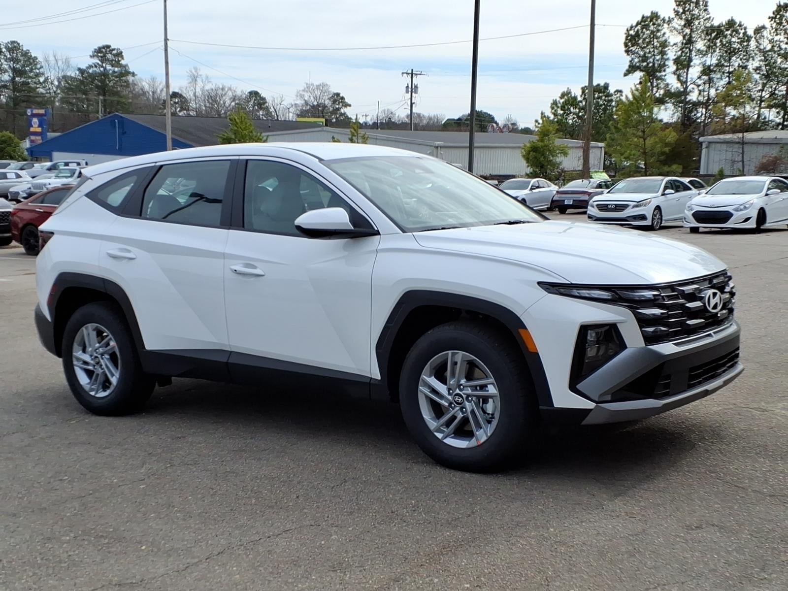 2026 Hyundai TUCSON SE