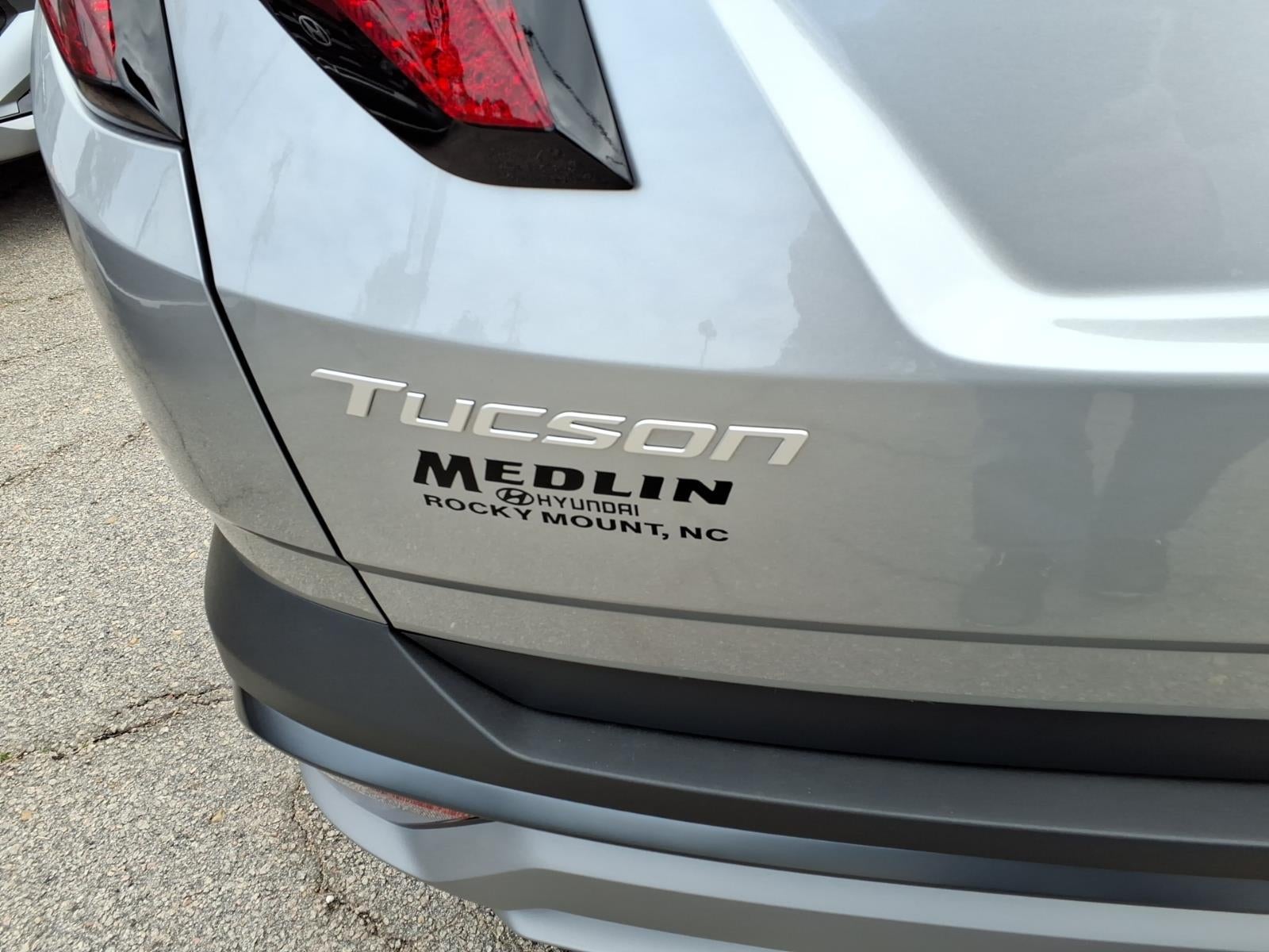 2026 Hyundai TUCSON SE