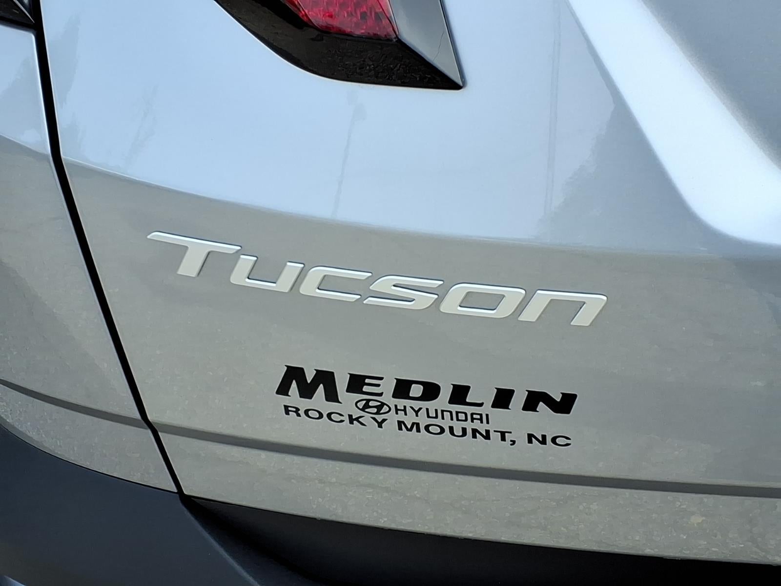 2026 Hyundai TUCSON SE