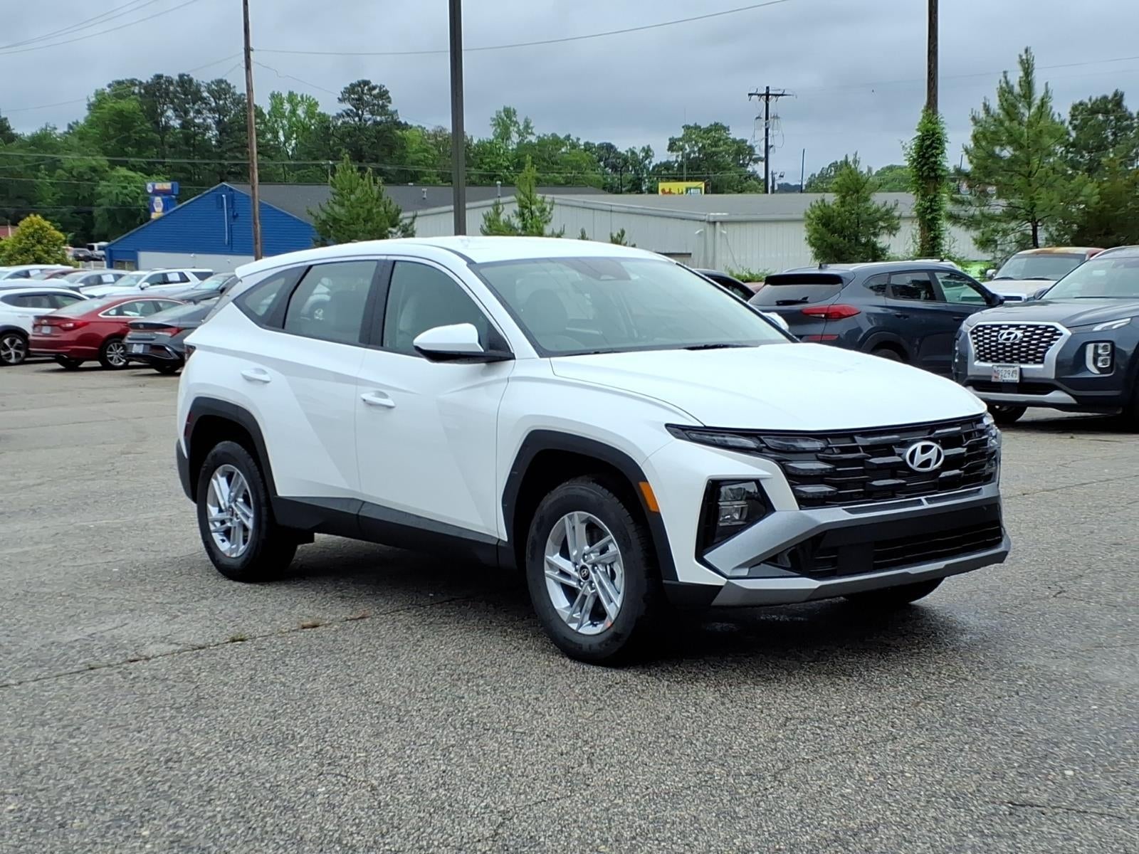 2026 Hyundai TUCSON SE