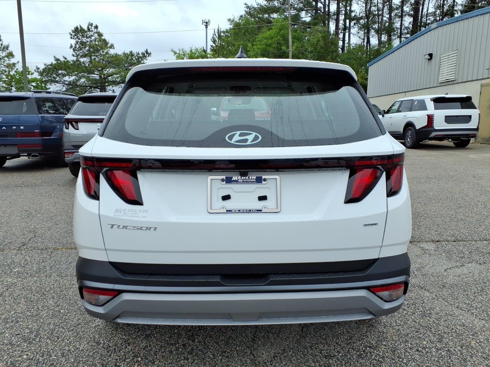 2026 Hyundai TUCSON SE