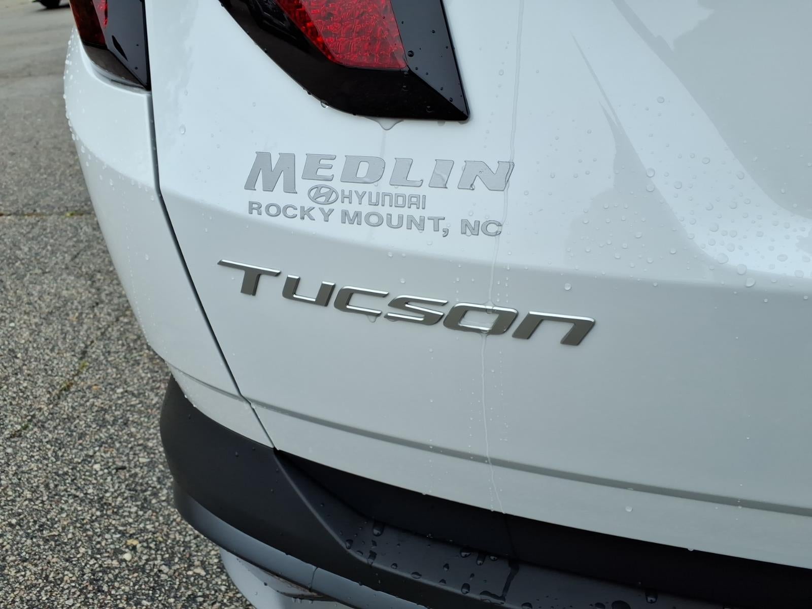 2026 Hyundai TUCSON SE
