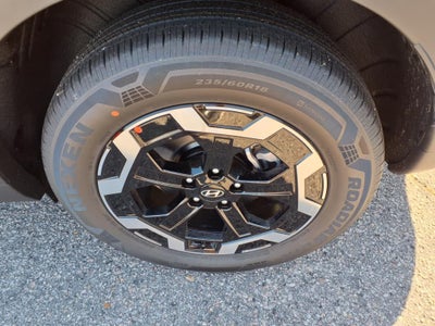 2025 Hyundai SANTA FE SE