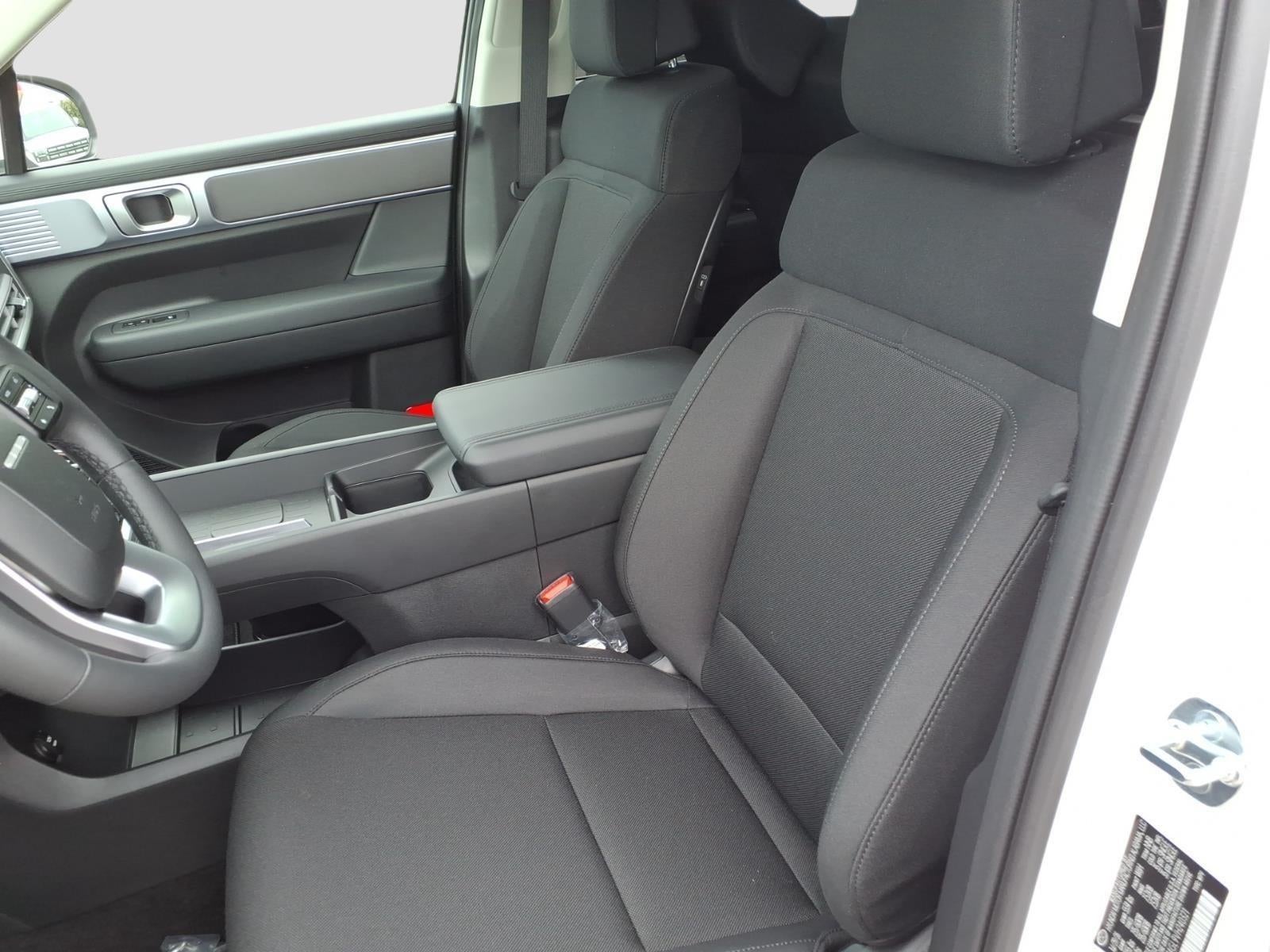 2027 Hyundai SANTA FE SE